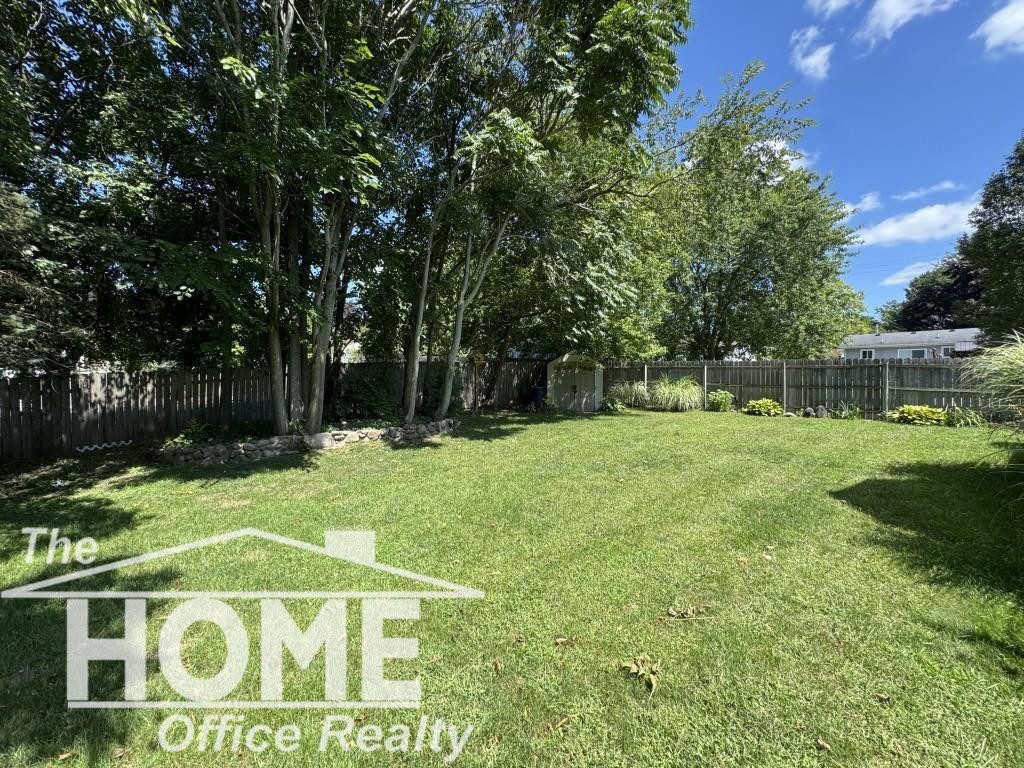 205 E Rolfe Street, Perry, MI 48872 — Photo 26