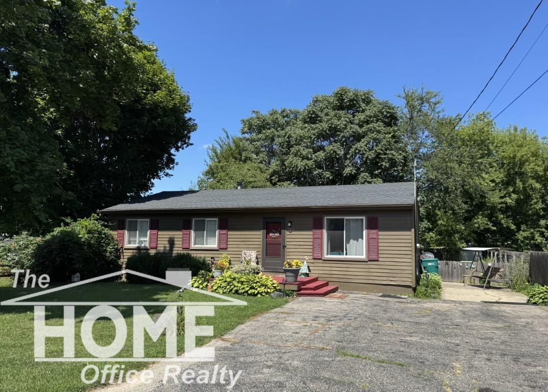 205 E Rolfe Street, Perry, MI 48872 — Photo 27