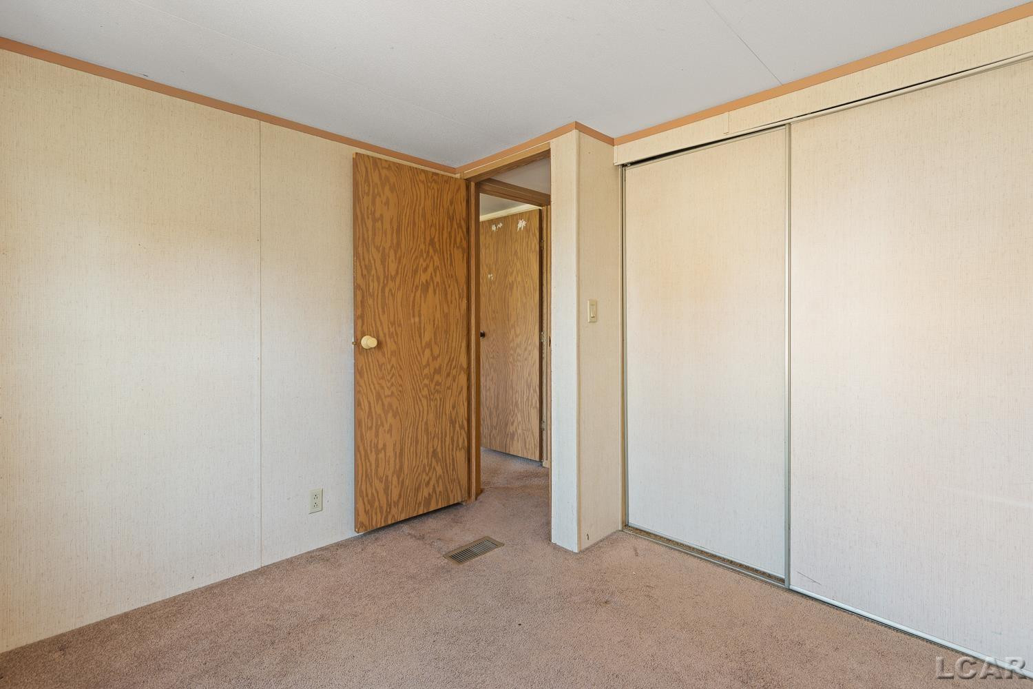 3601 , 3599 Round Lake Highway, Manitou Beach, MI 49253 — Photo 38
