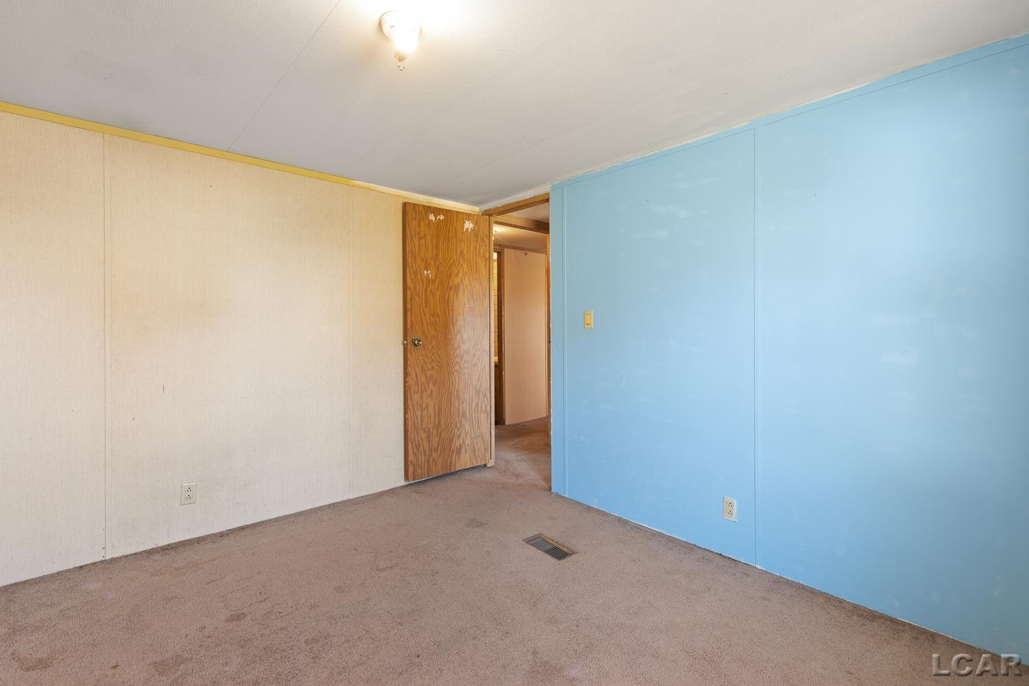 3601 , 3599 Round Lake Highway, Manitou Beach, MI 49253 — Photo 40