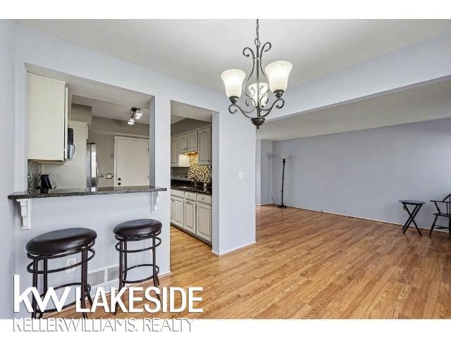 1568 Brentwood Drive, Troy, MI 48098 — Photo 4