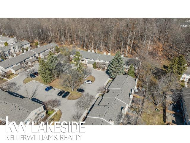 1568 Brentwood Drive, Troy, MI 48098 — Photo 17
