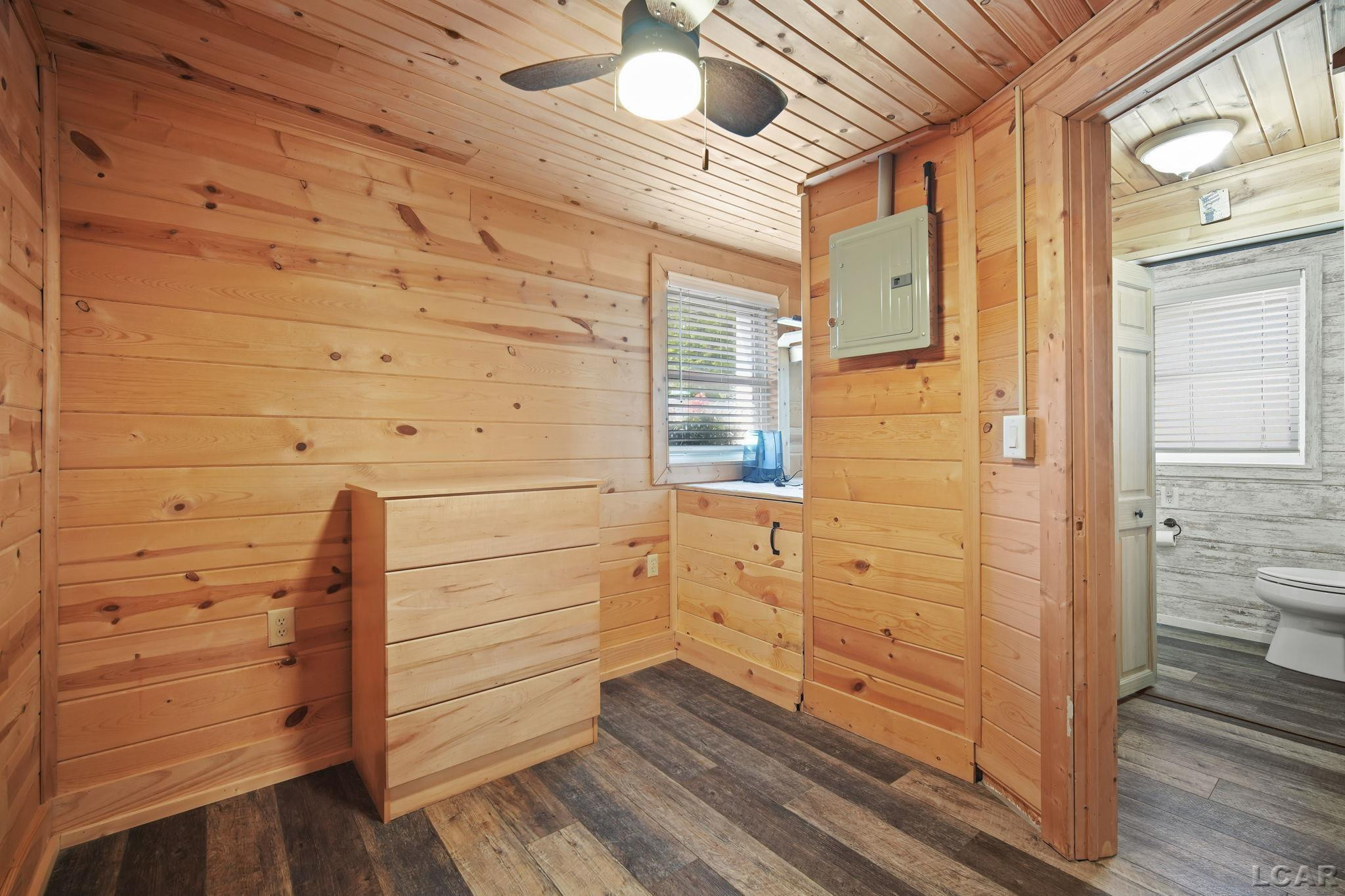 11360 W Ferndale Drive, Manitou Beach, MI 49253 — Photo 15