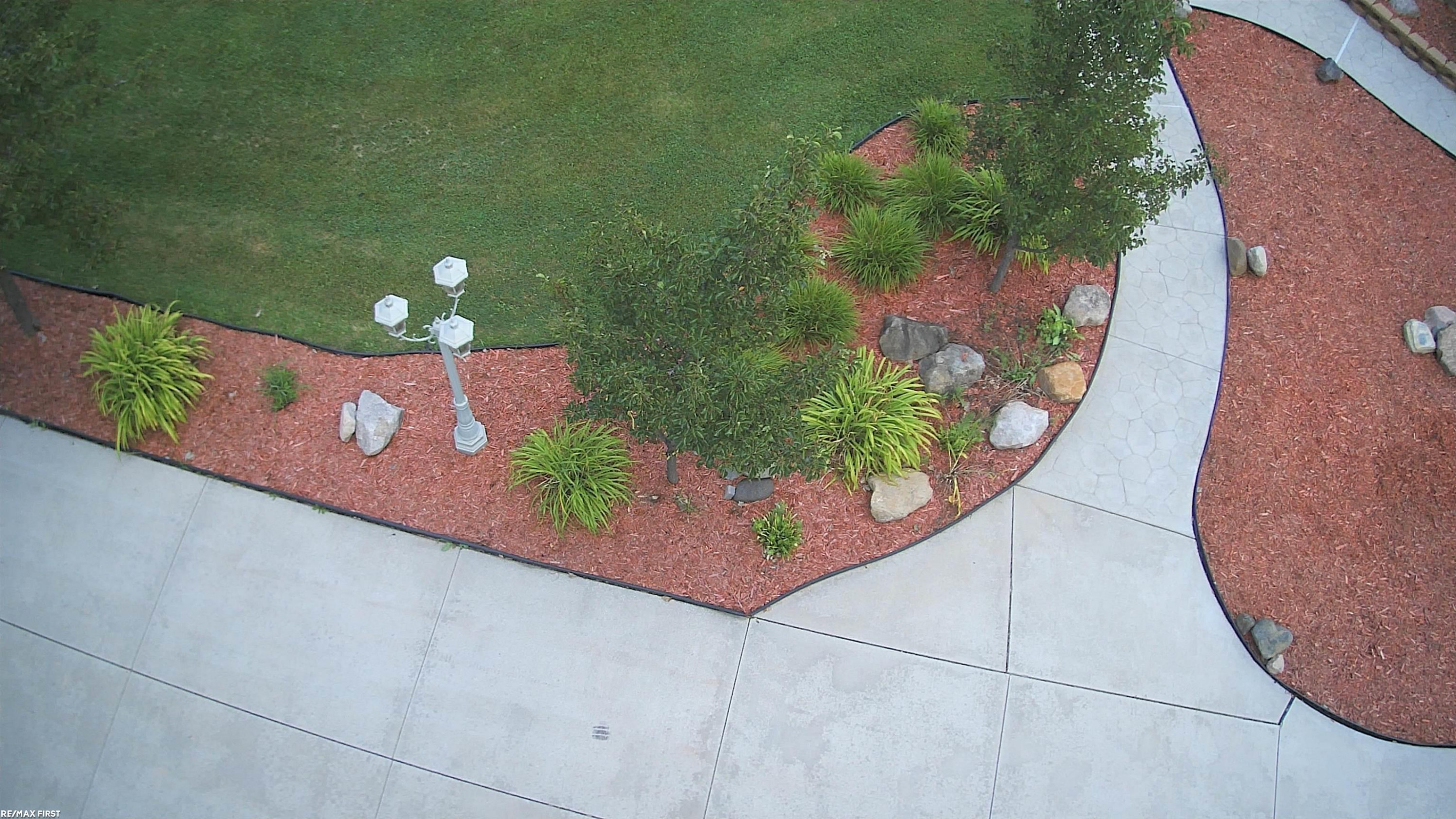 400 E Romeo Road, MI — Photo 8