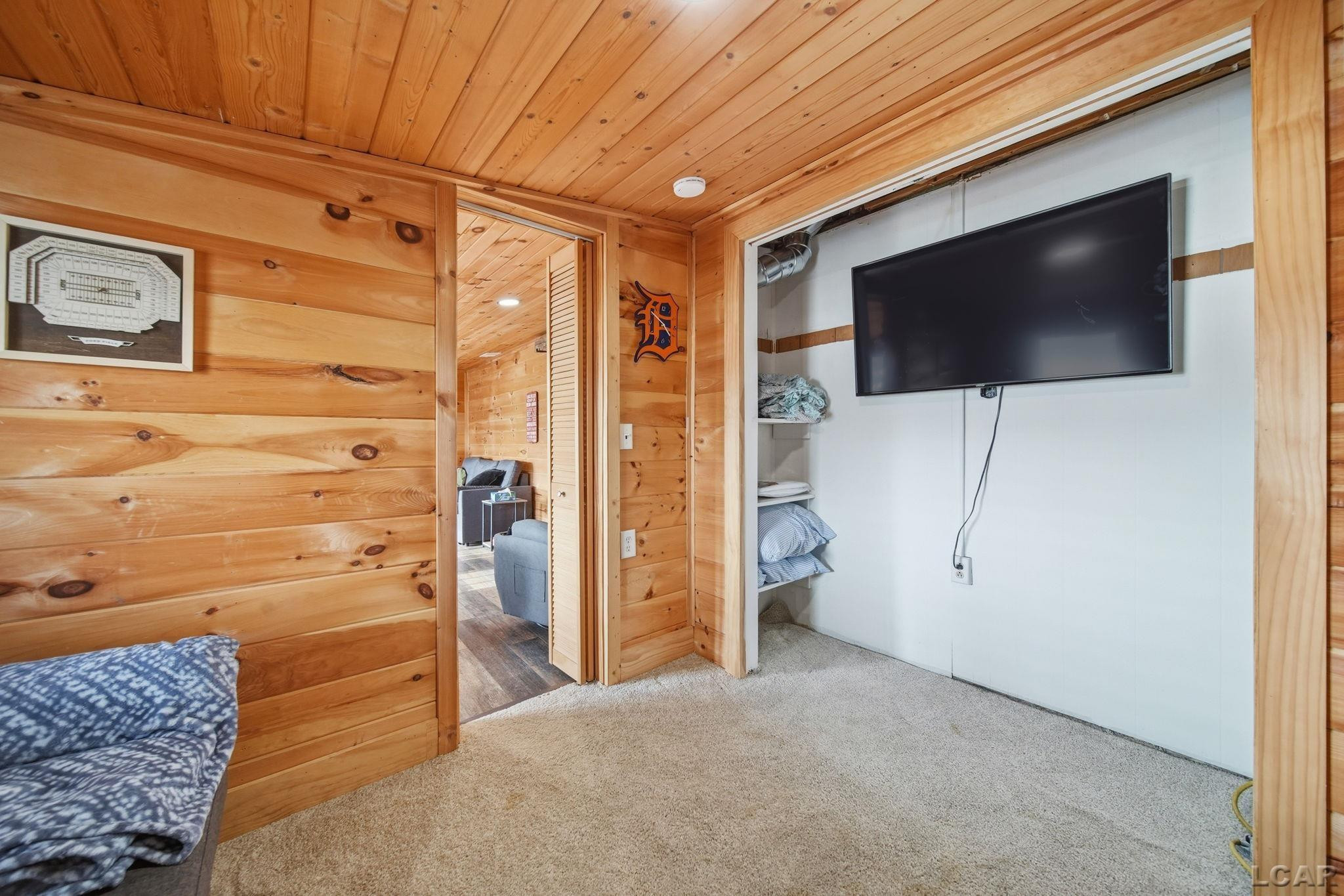 11360 W Ferndale Drive, Manitou Beach, MI 49253 — Photo 19