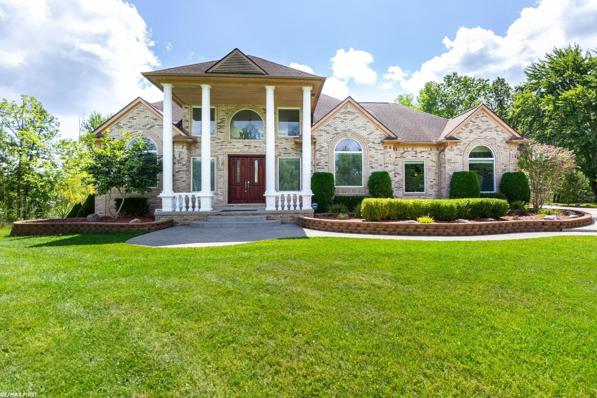 400 E Romeo Road, MI — Photo 19