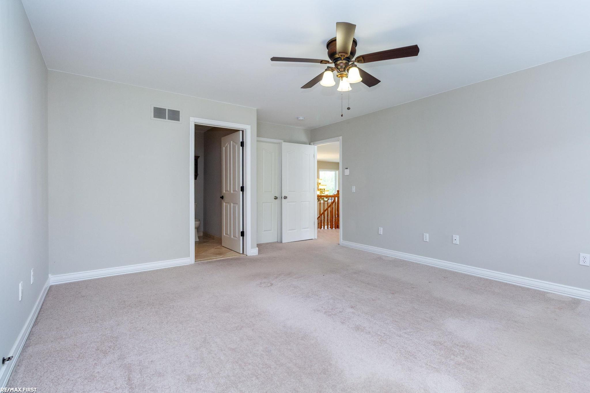 400 E Romeo Road, MI — Photo 49