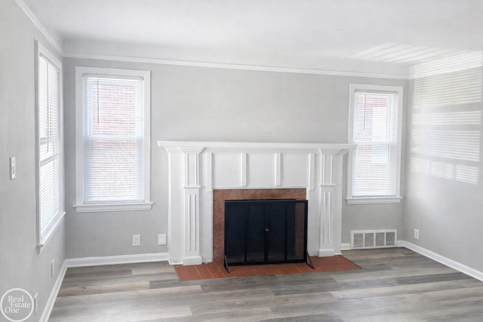 15608 Stricker Avenue, Eastpointe, MI 48021 — Photo 10