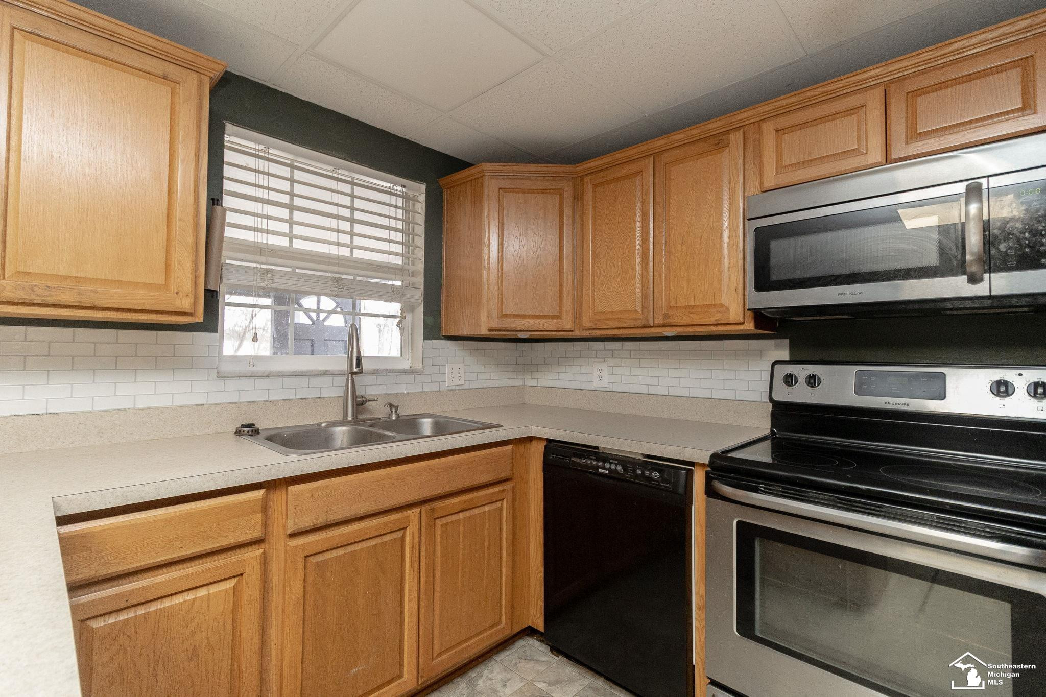 5218 Consear Road, MI 49267 — Photo 13