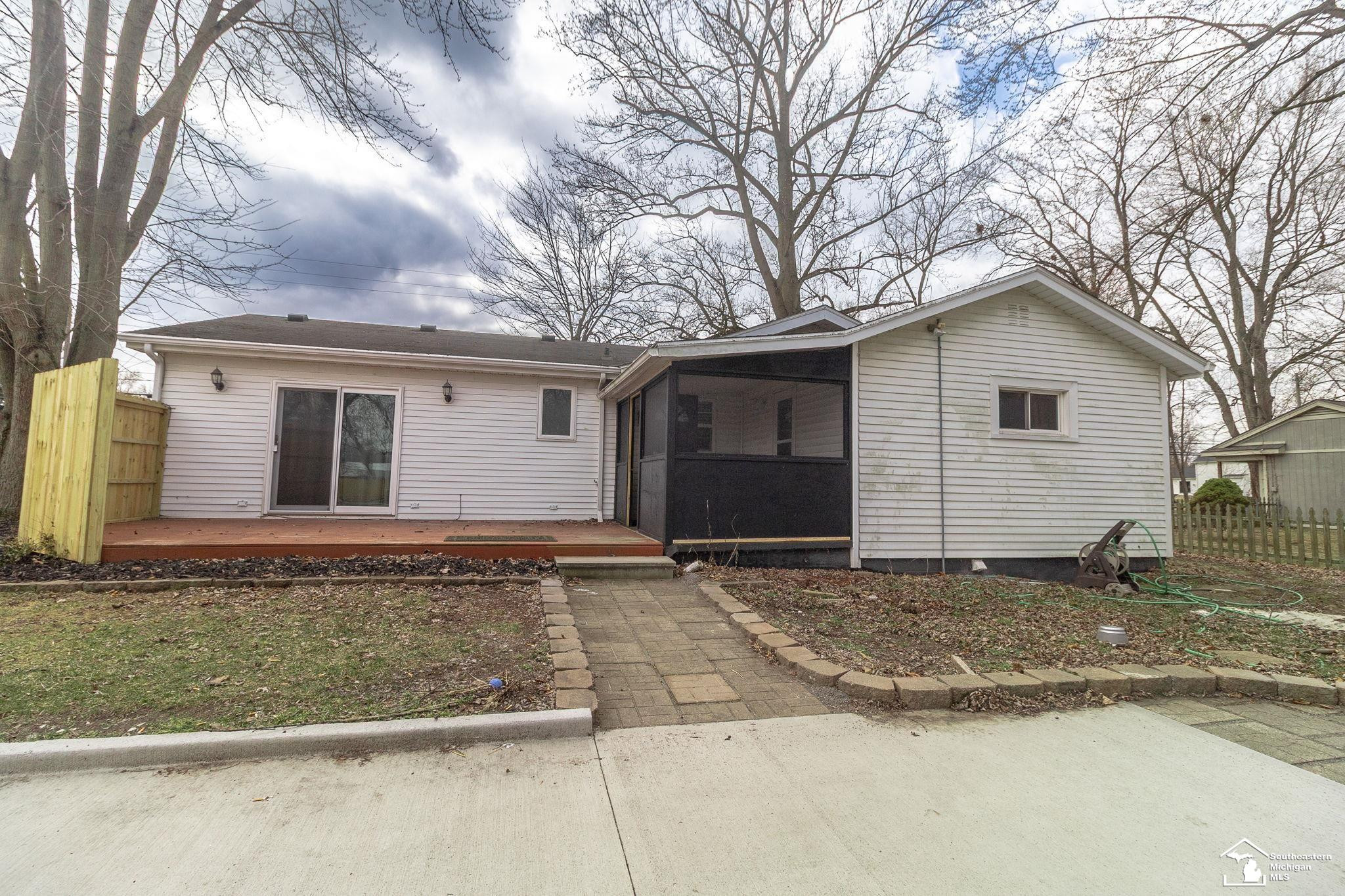 5218 Consear Road, MI 49267 — Photo 35