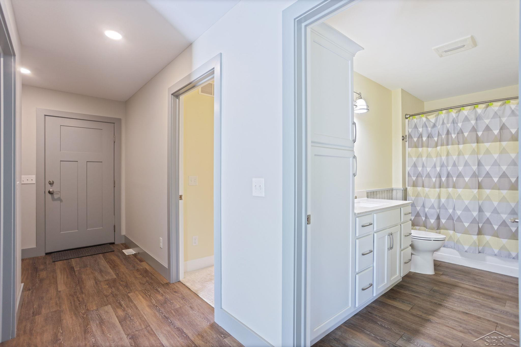 930 E North Street, Ithaca, MI 48847 — Photo 23