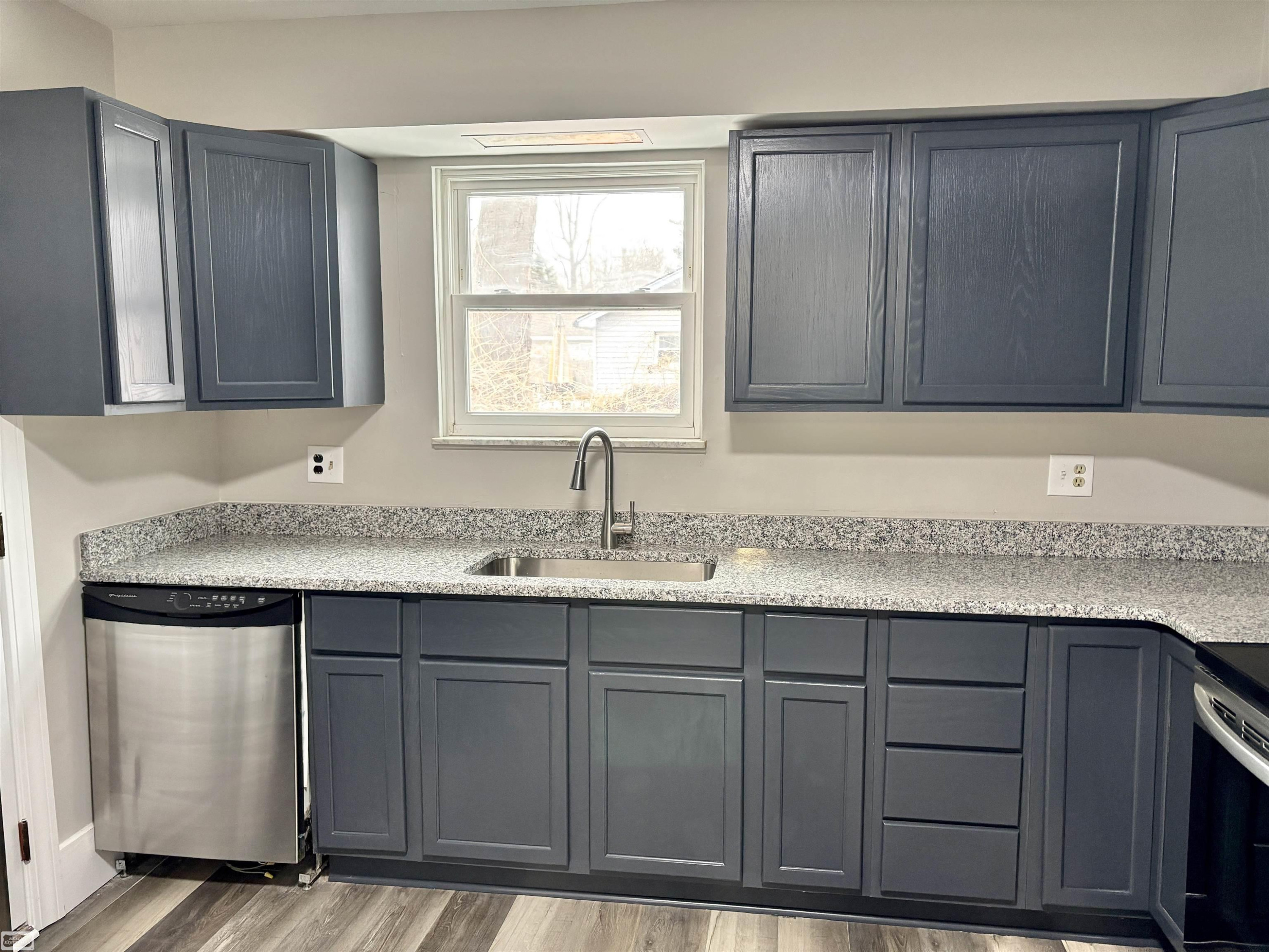 50759 Holt Street, New Baltimore, MI 48047 — Photo 11