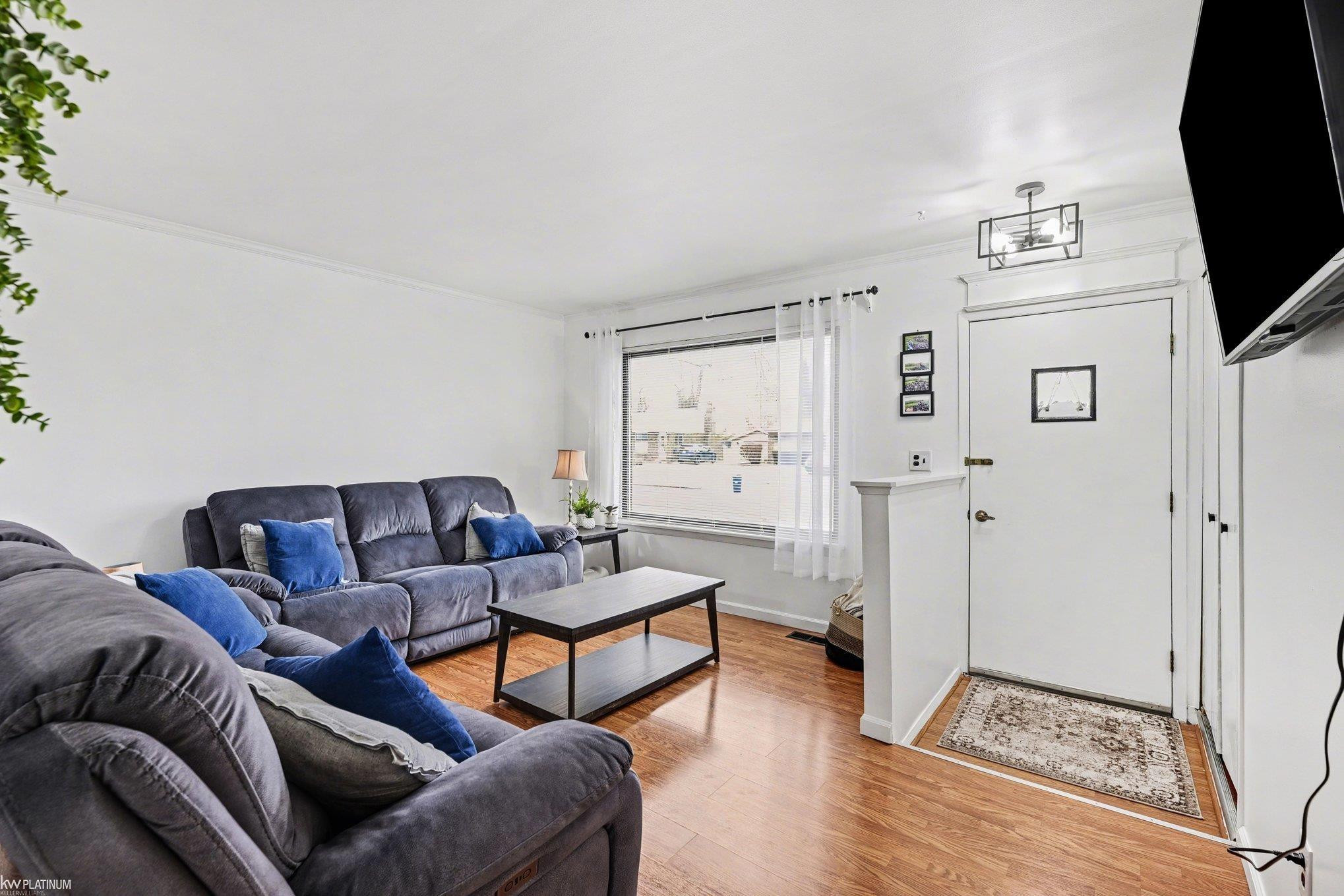 50625 Jim Drive, MI 48047 — Photo 5