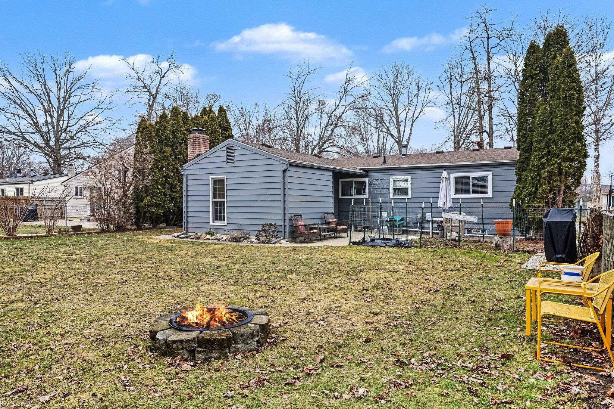 50625 Jim Drive, MI 48047 — Photo 27