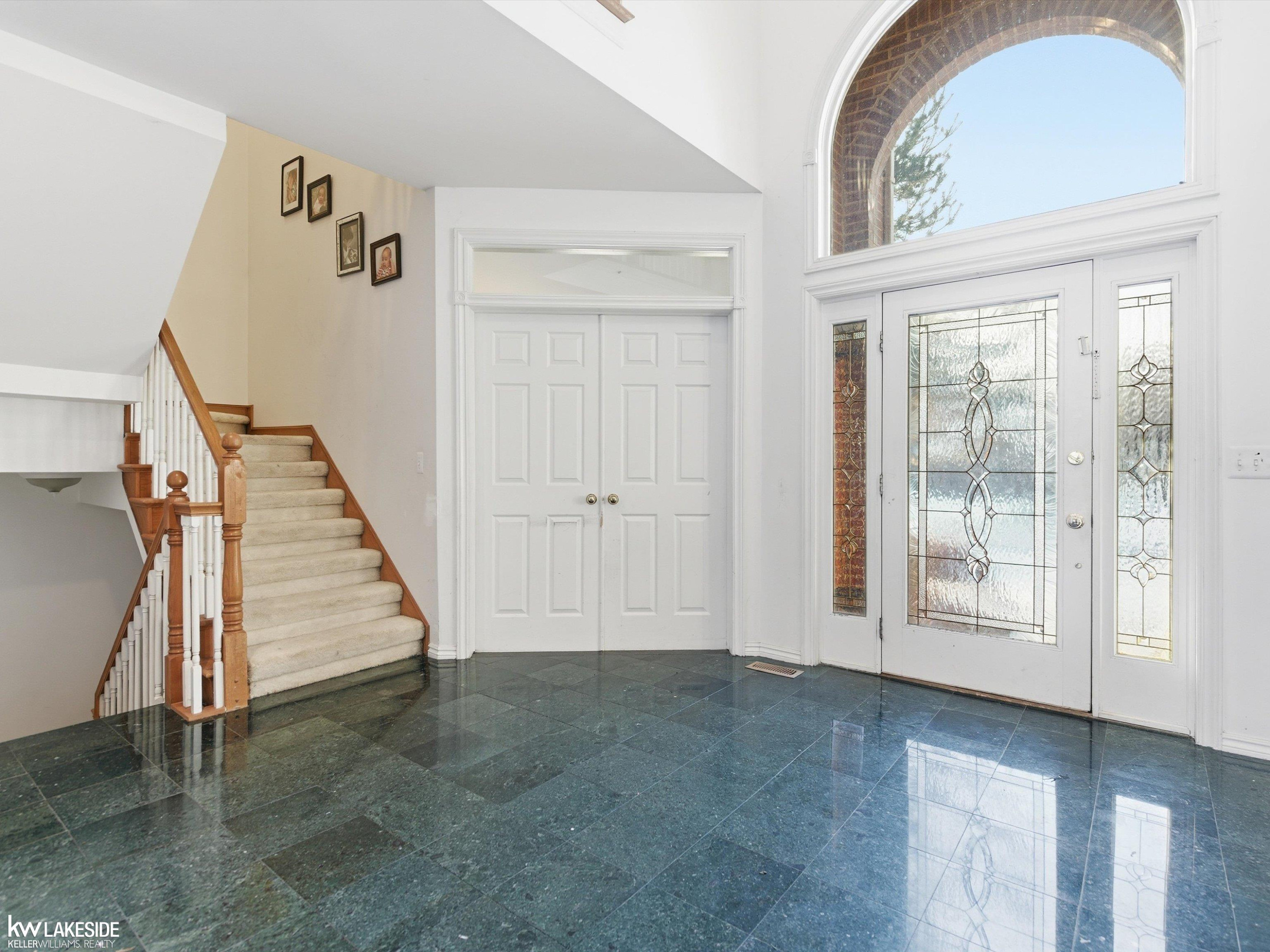 53792 Dominique Court, Shelby Twp, MI 48315 — Photo 3