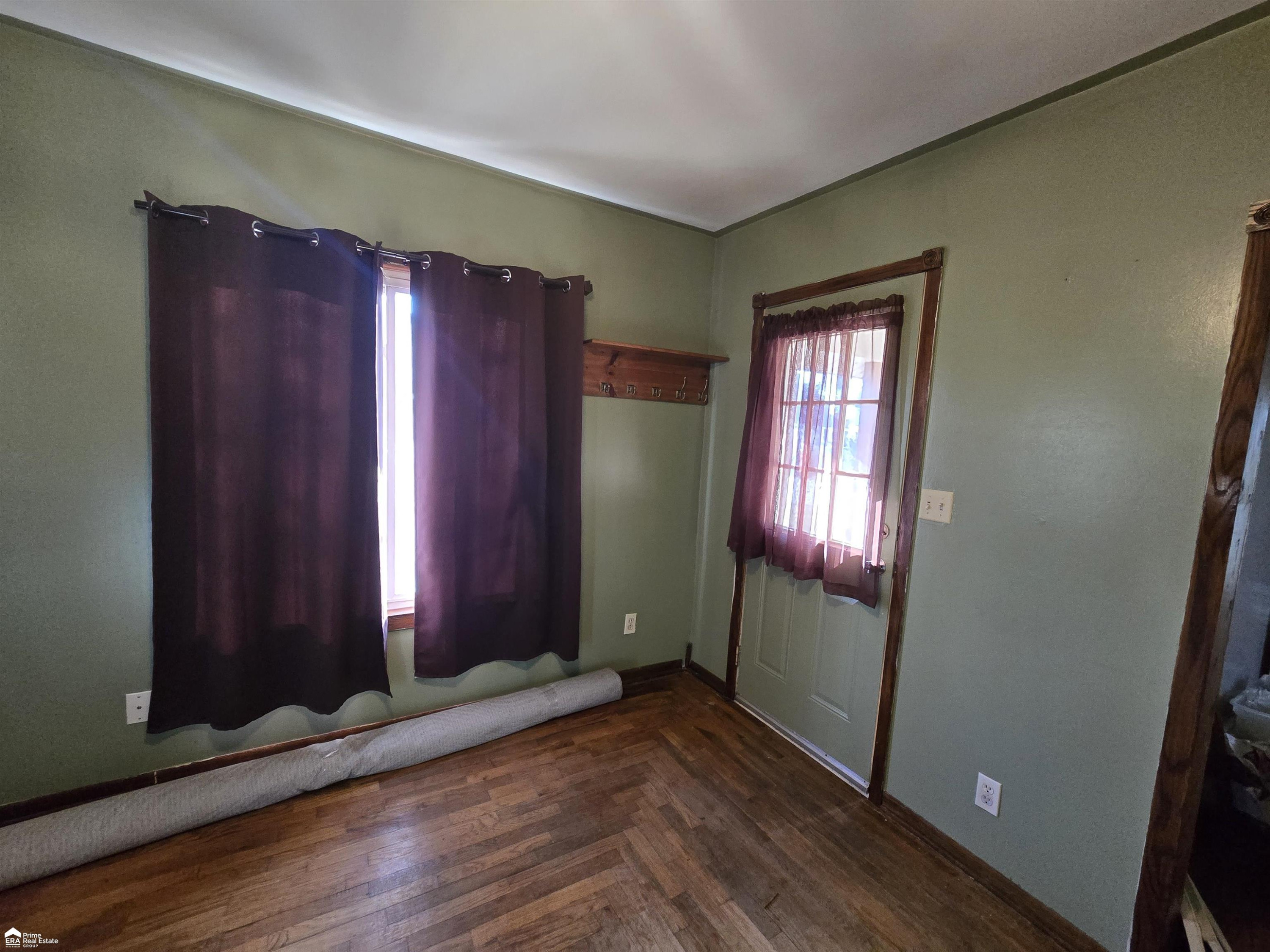 402 W Perry Street, Durand, MI 48429 — Photo 3