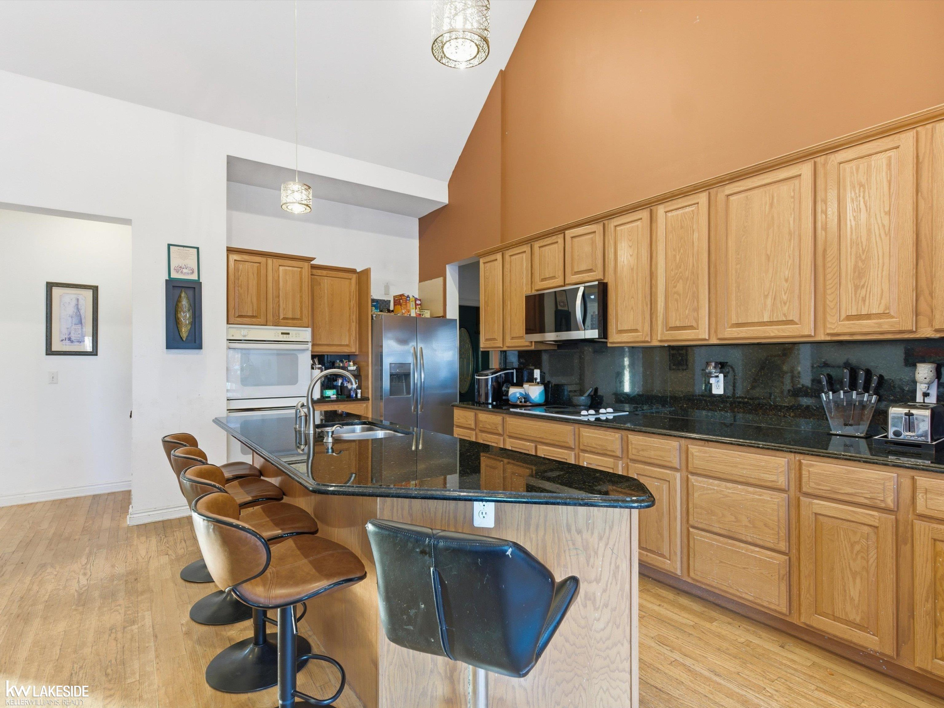 53792 Dominique Court, Shelby Twp, MI 48315 — Photo 14