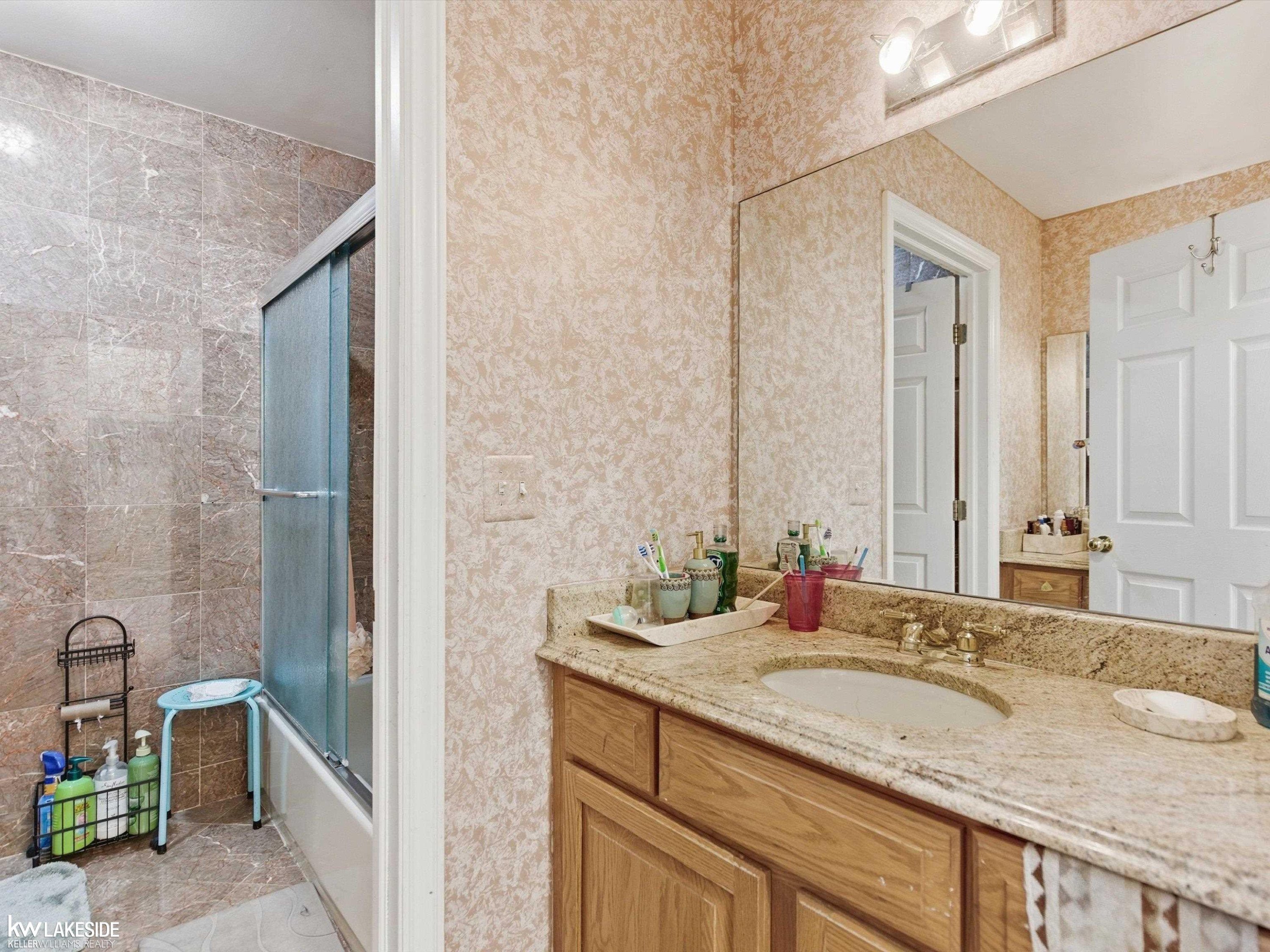 53792 Dominique Court, Shelby Twp, MI 48315 — Photo 29