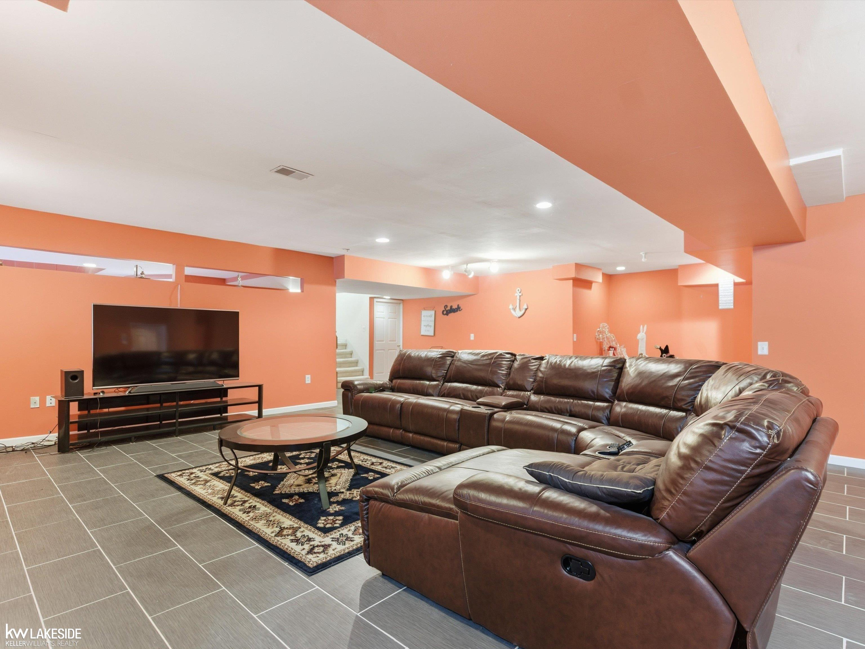53792 Dominique Court, Shelby Twp, MI 48315 — Photo 33