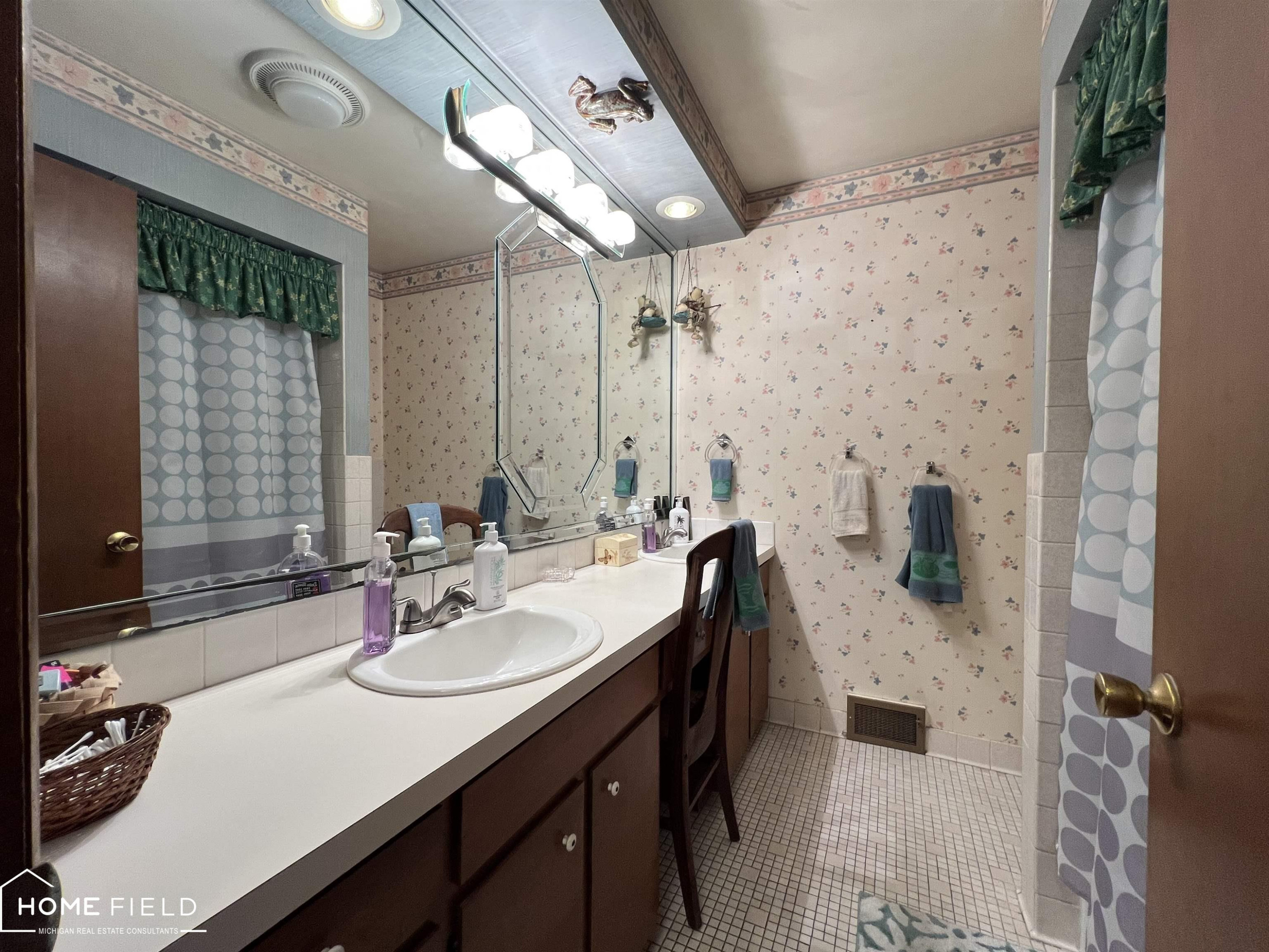 770 Getman Road, Owosso, MI 48867 — Photo 22