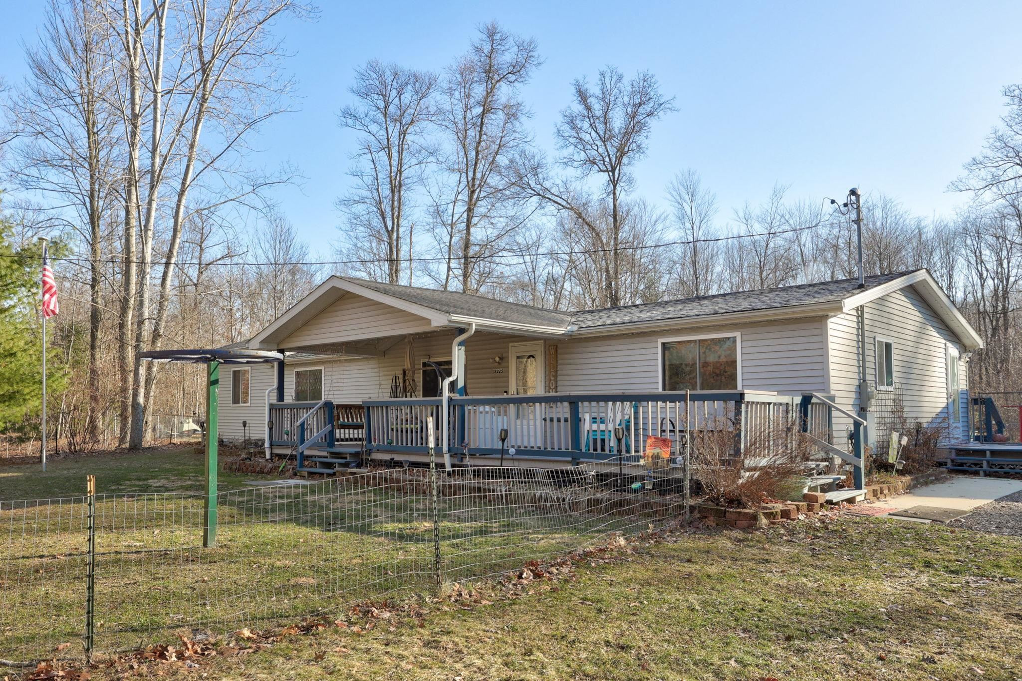13225 East Road, Montrose, MI 48457 — Photo 2