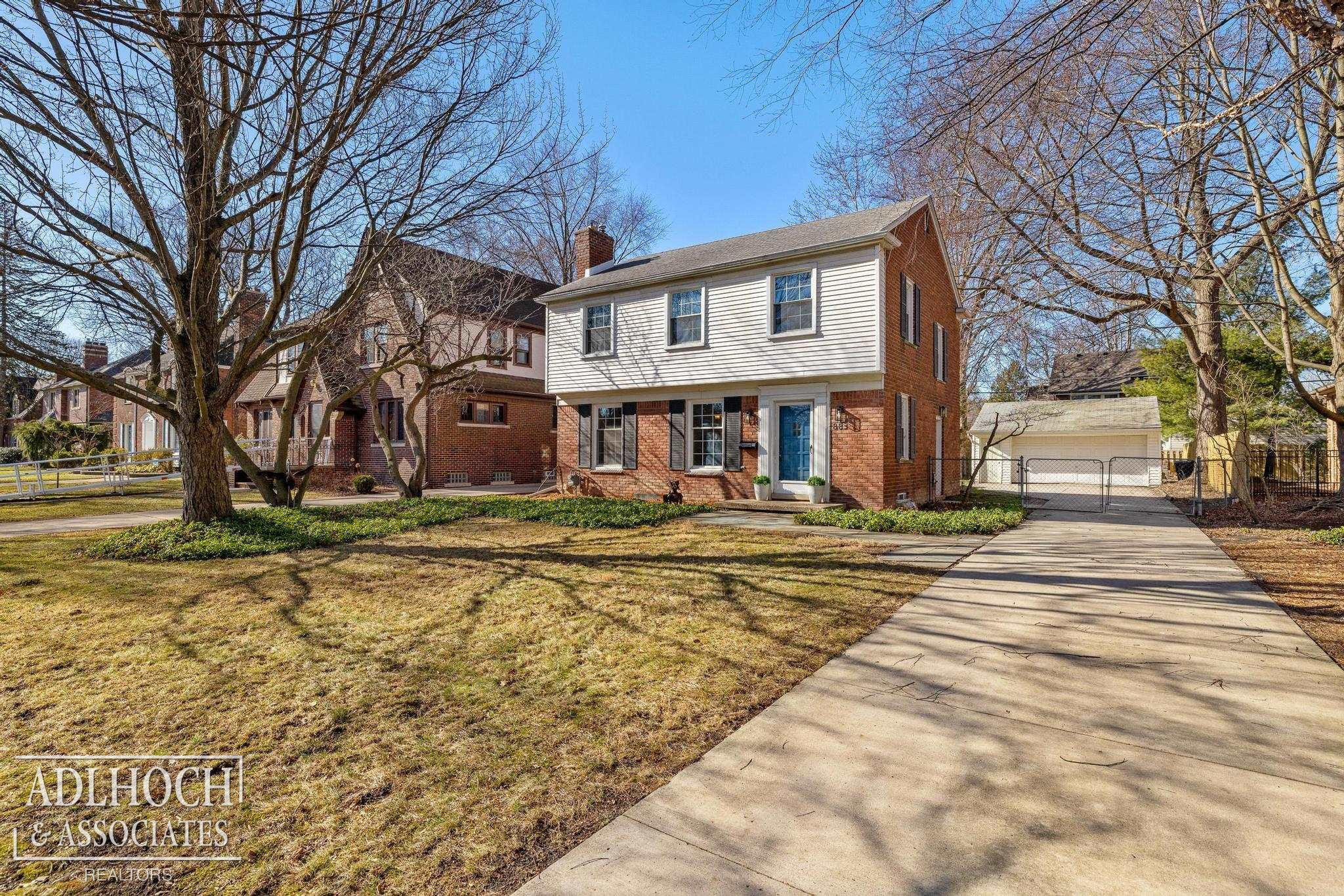 883 Lakepointe Street, Grosse Pointe, MI 48230 — Photo 4
