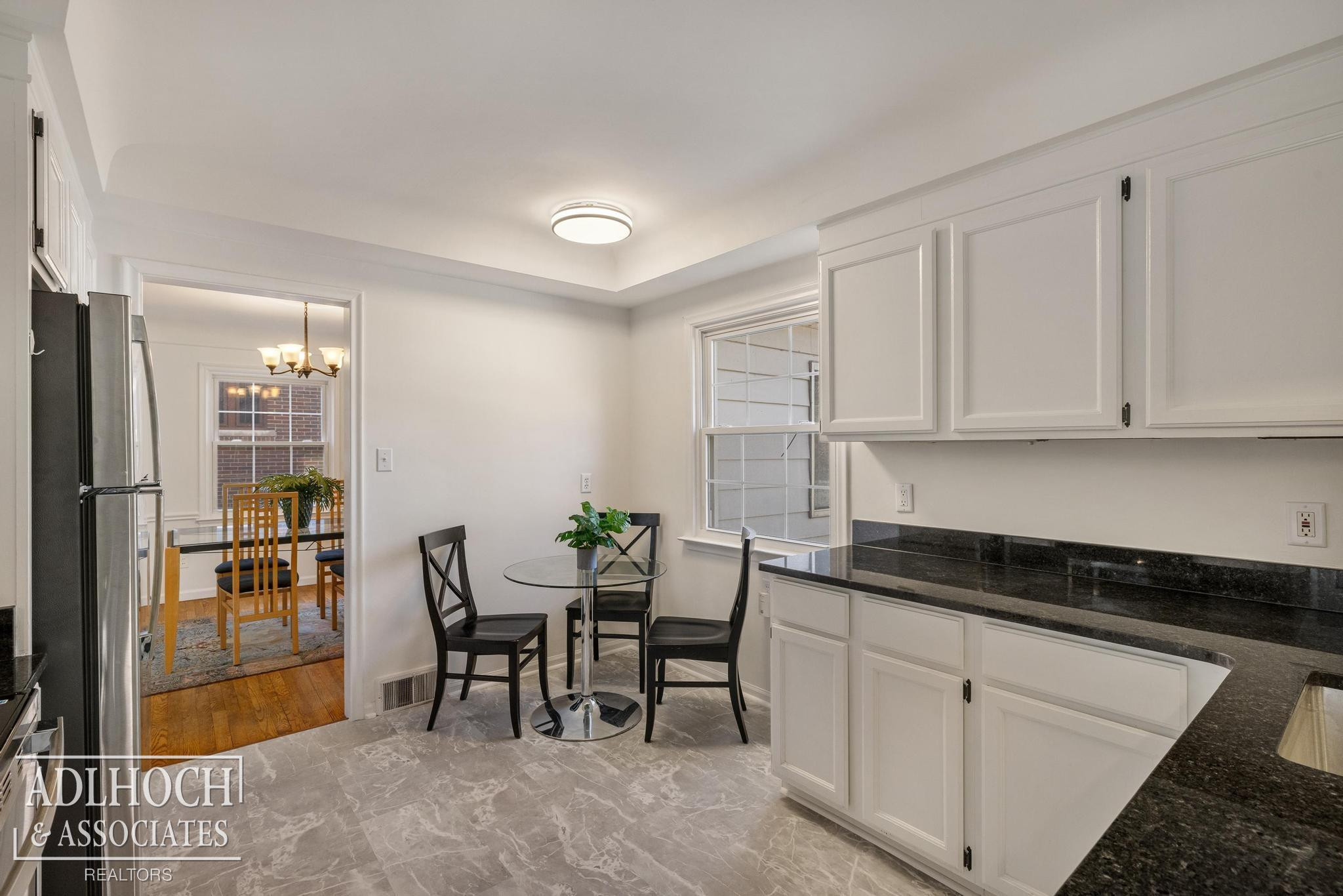 883 Lakepointe Street, Grosse Pointe, MI 48230 — Photo 6