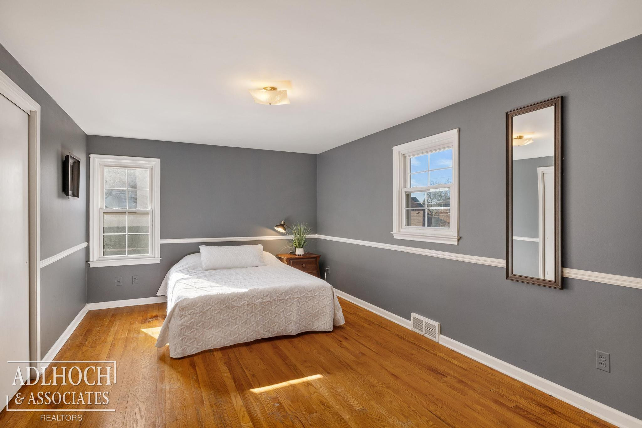 883 Lakepointe Street, Grosse Pointe, MI 48230 — Photo 21