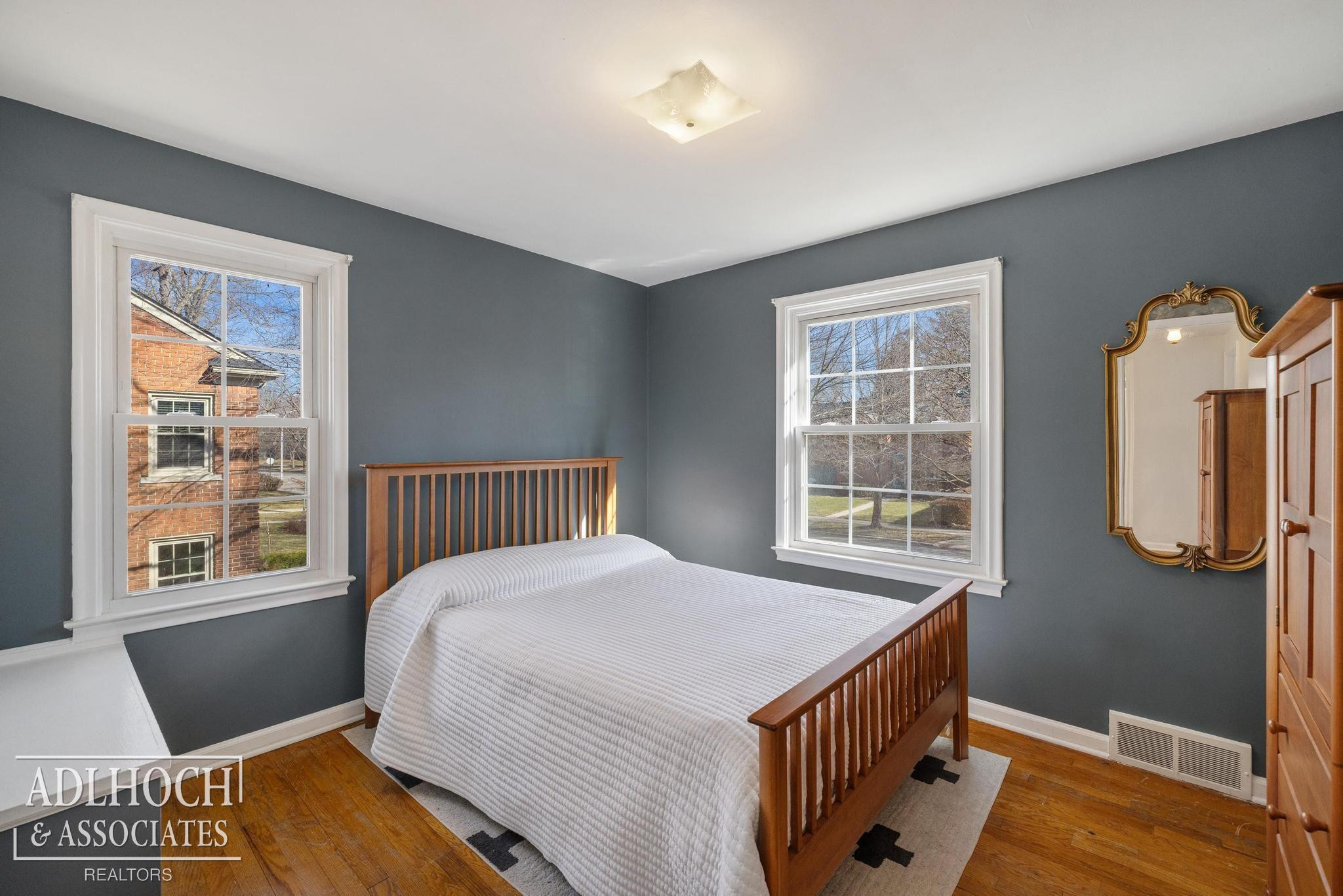 883 Lakepointe Street, Grosse Pointe, MI 48230 — Photo 25