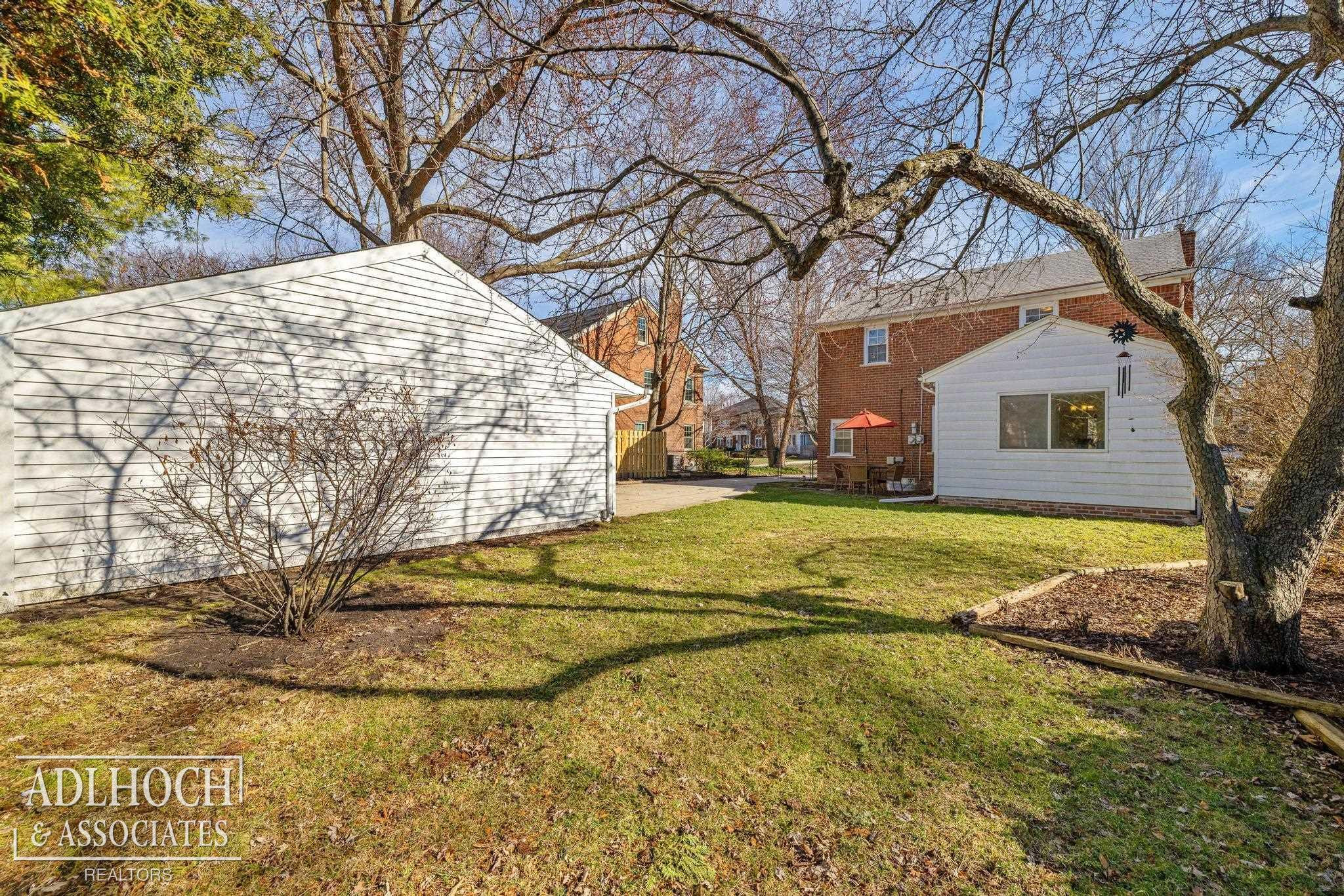 883 Lakepointe Street, Grosse Pointe, MI 48230 — Photo 35