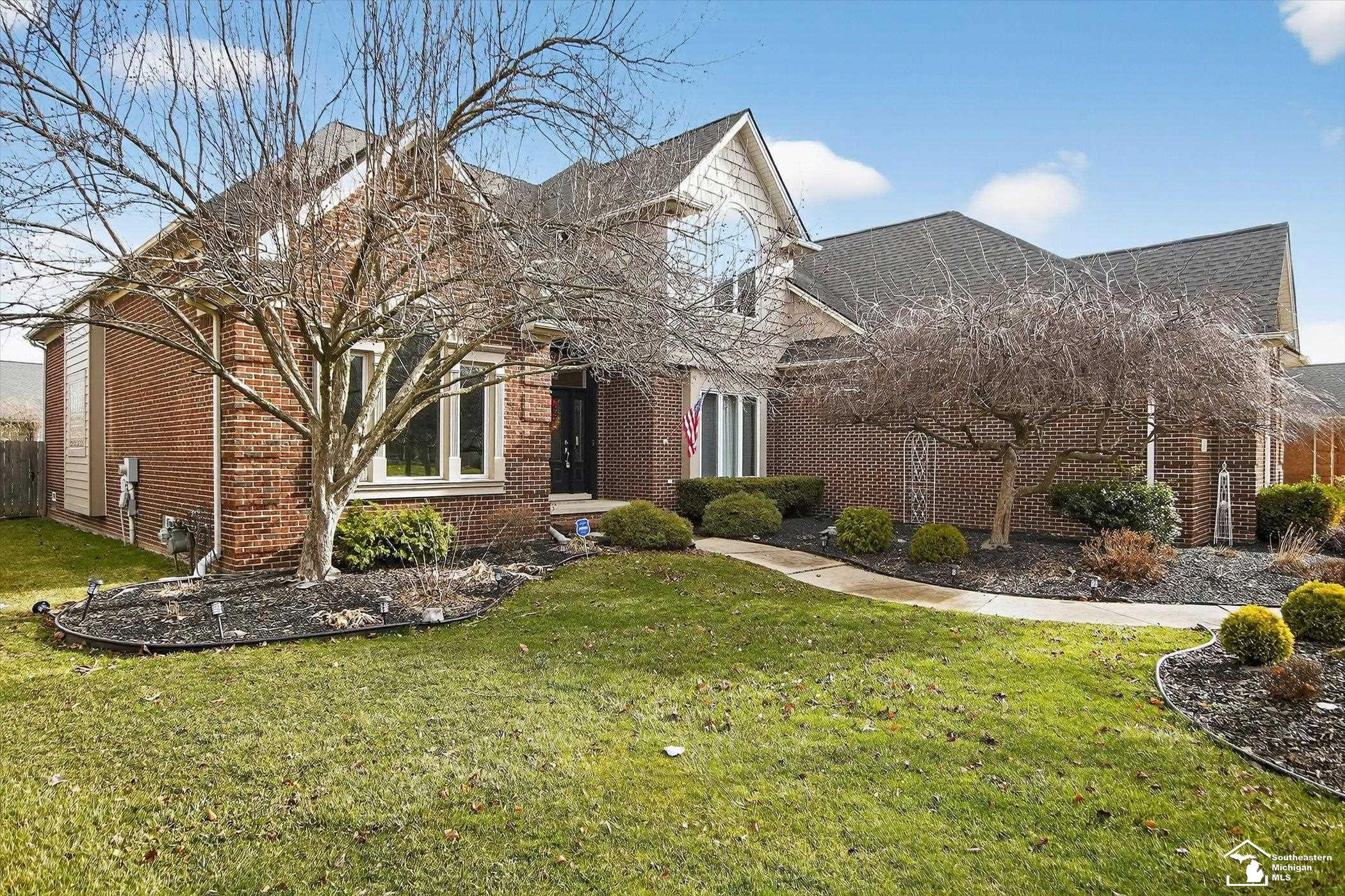 202 Orleans Avenue, Monroe, MI 48162 — Photo 2