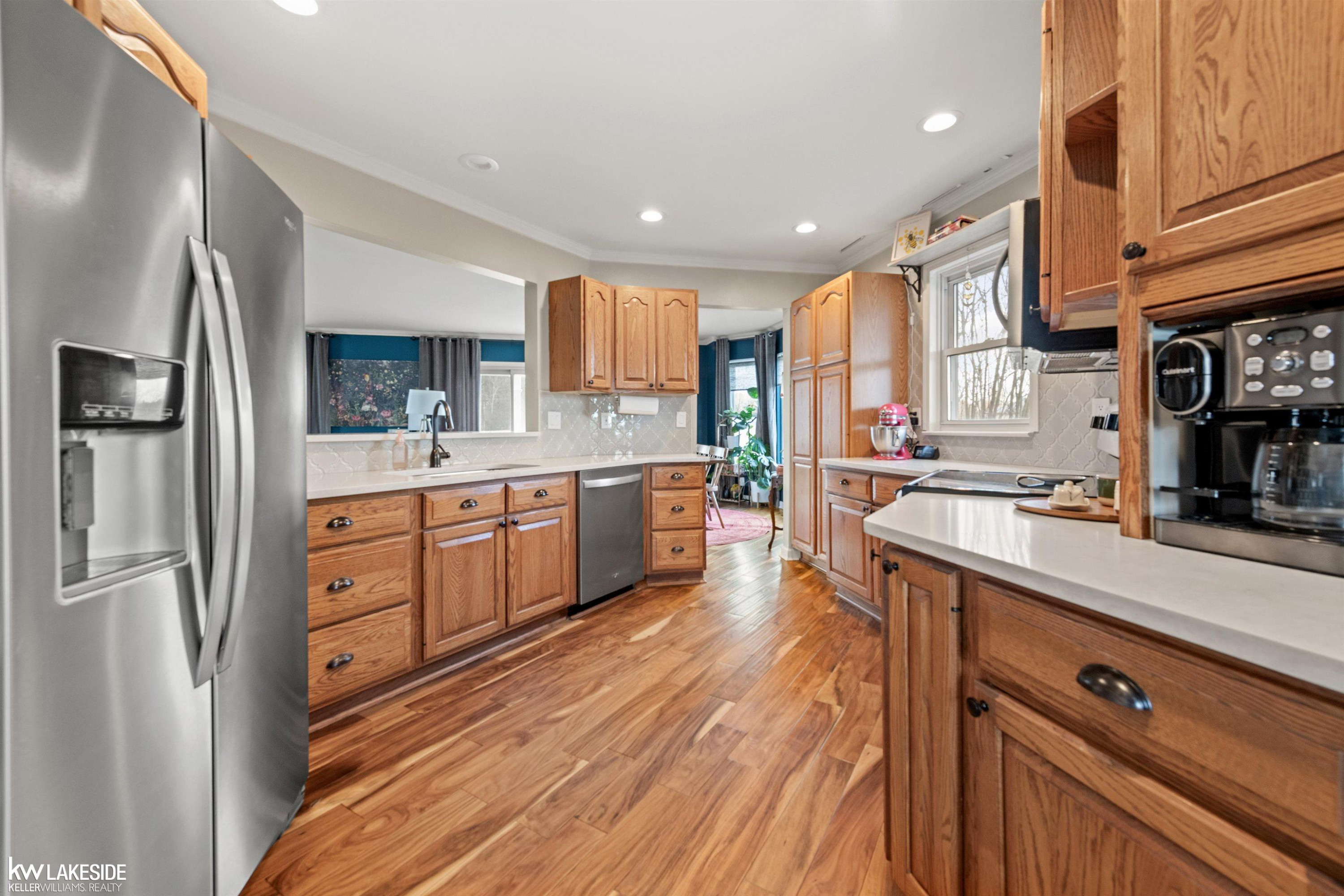 8415 Emmett Road, Yale, MI 48097 — Photo 9