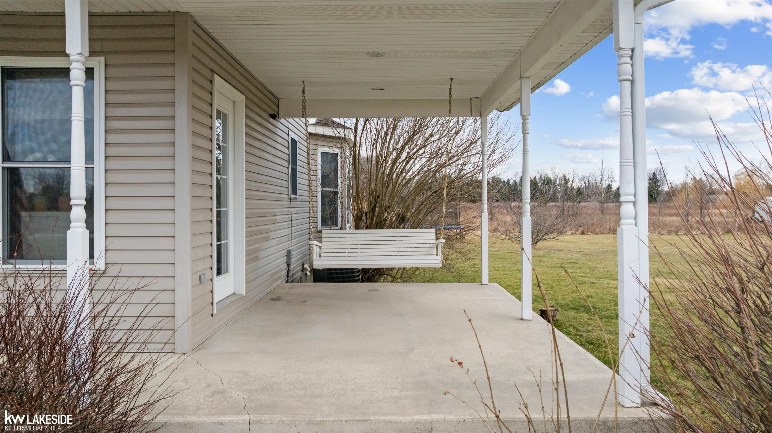 8415 Emmett Road, Yale, MI 48097 — Photo 41