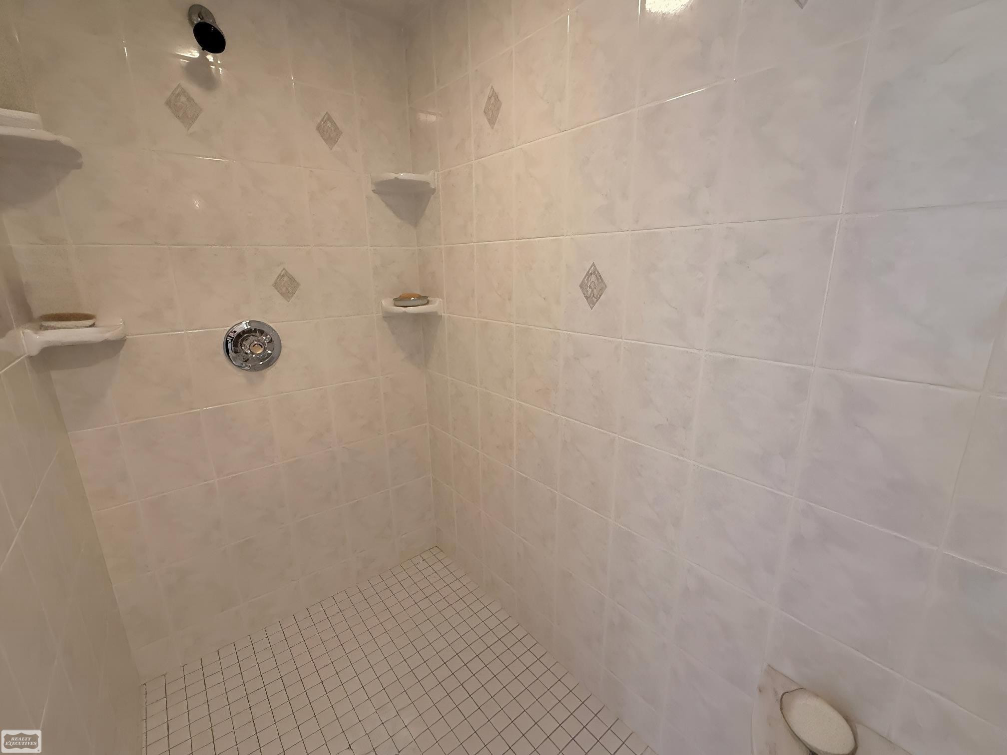 7591 Dyke Road, MI — Photo 18