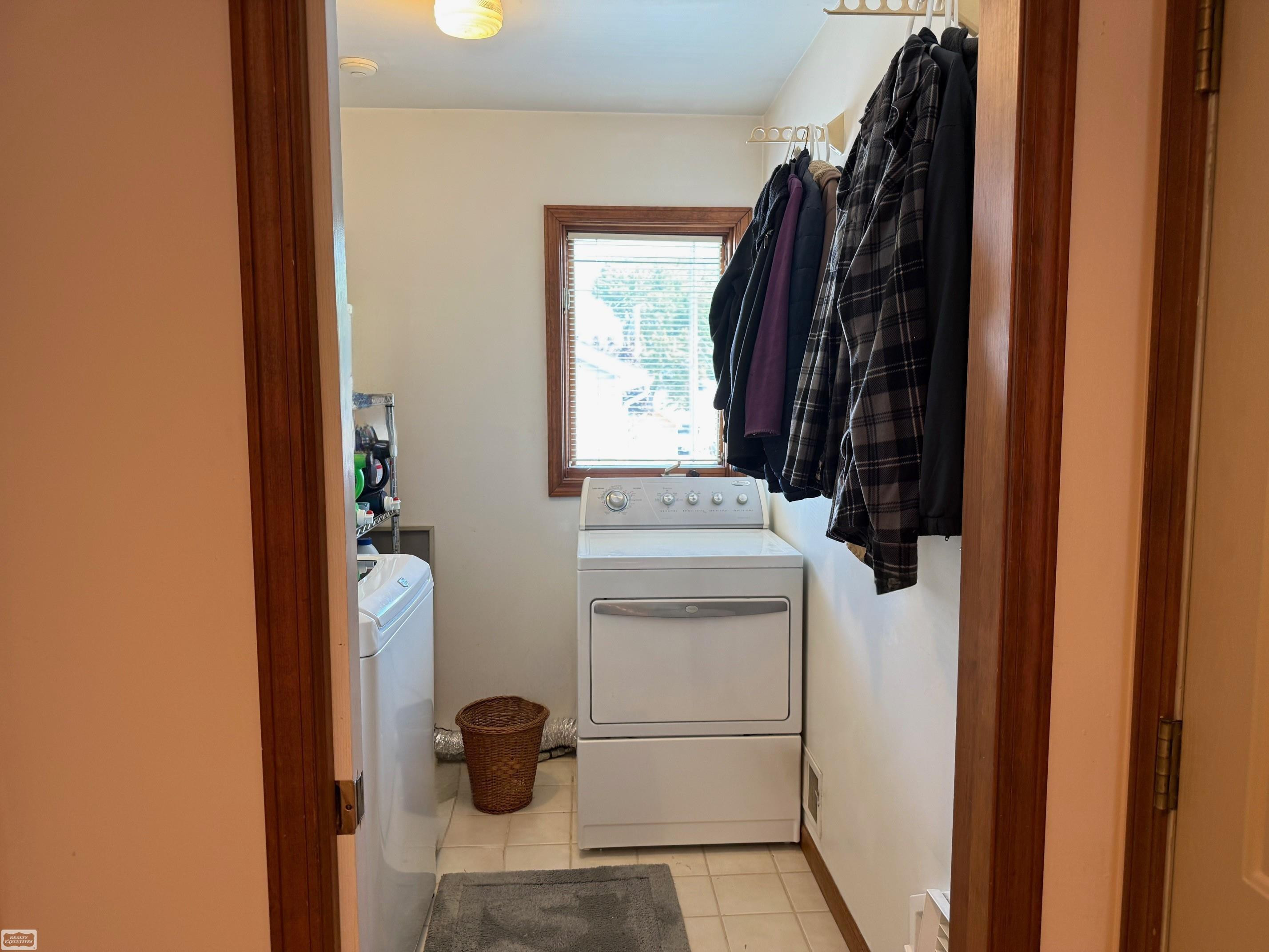 7591 Dyke Road, MI — Photo 25