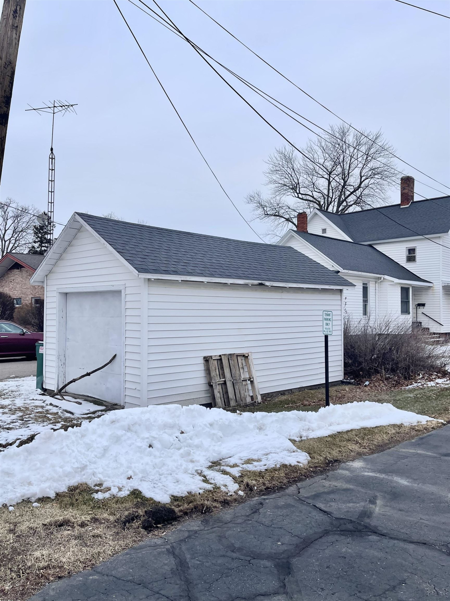 321 N Ball Street, Owosso, MI 48867 — Photo 4