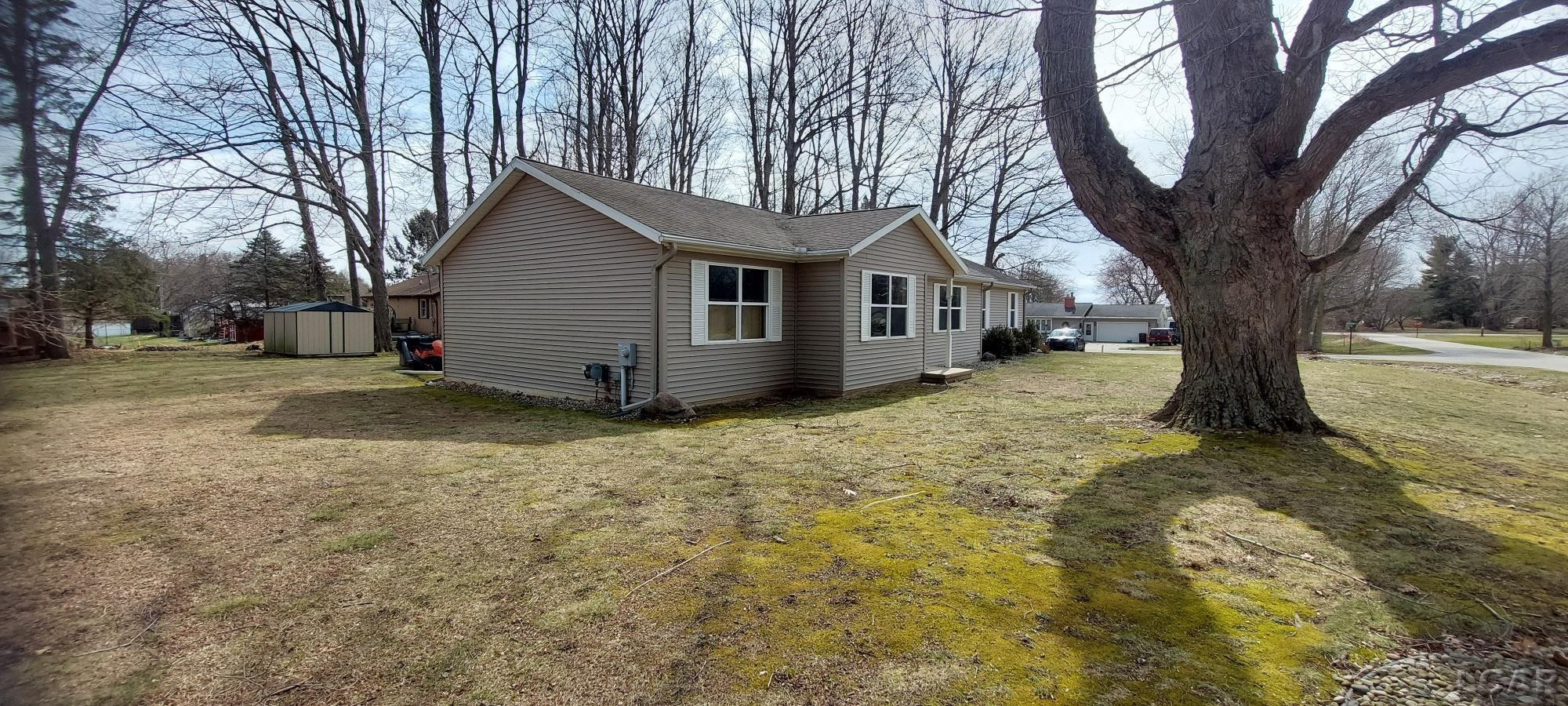 1571 MITCHELL Court, Adrian, MI 49221 — Photo 6