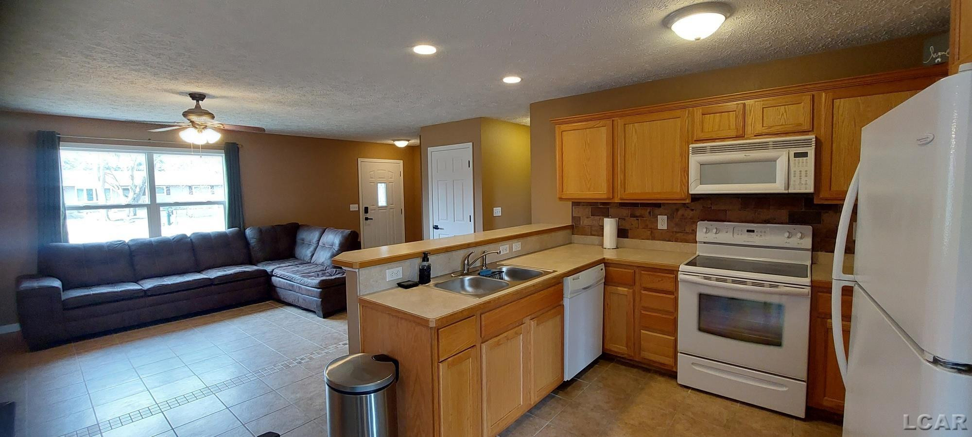 1571 MITCHELL Court, Adrian, MI 49221 — Photo 18
