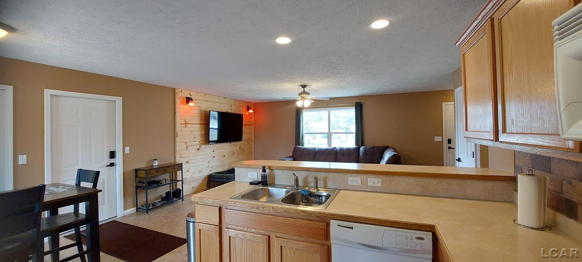 1571 MITCHELL Court, Adrian, MI 49221 — Photo 21