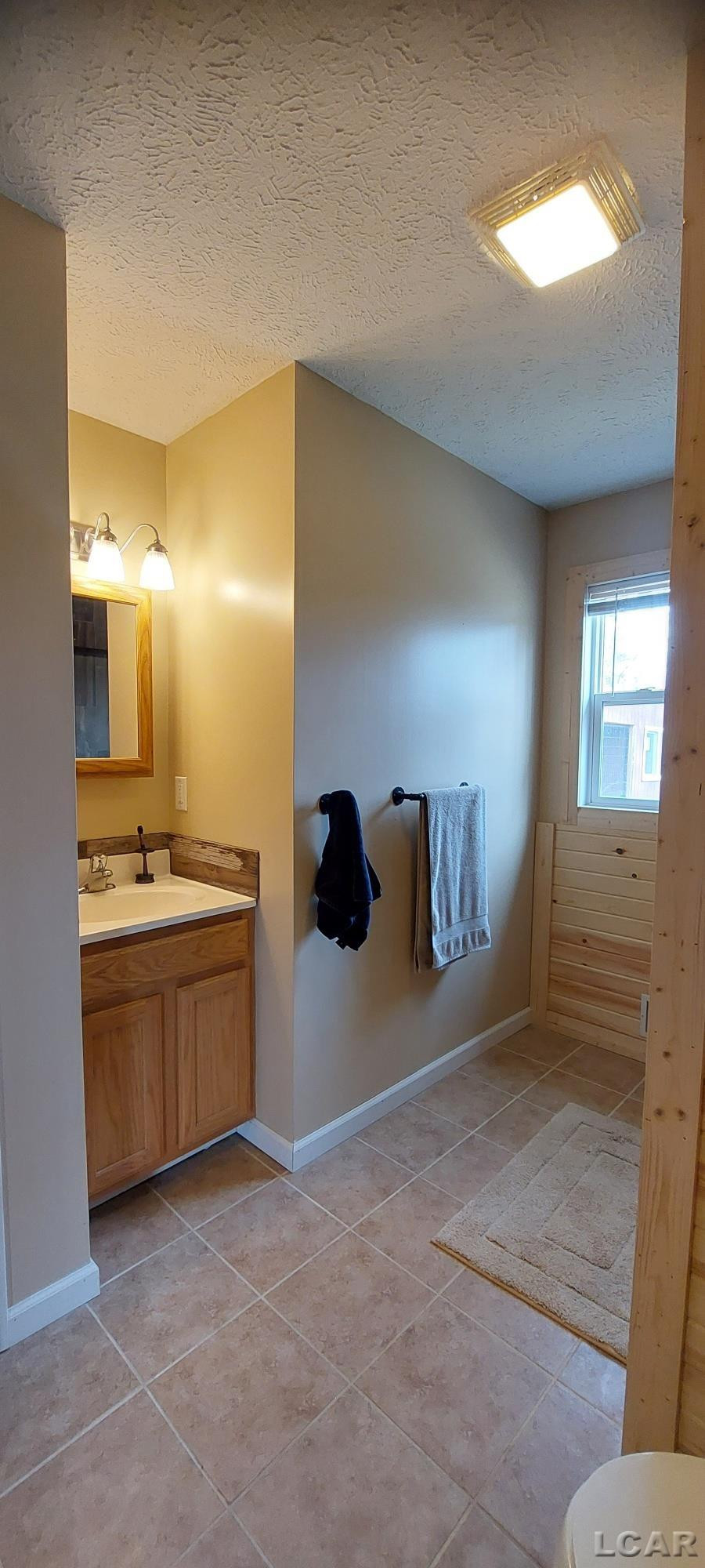 1571 MITCHELL Court, Adrian, MI 49221 — Photo 31