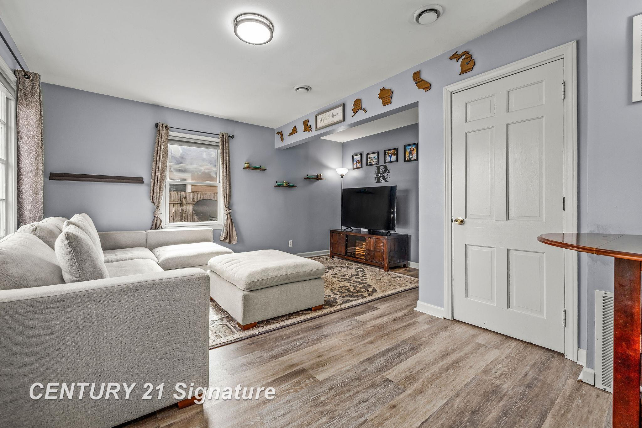 2115 Carolina Street, Midland, MI 48642 — Photo 13