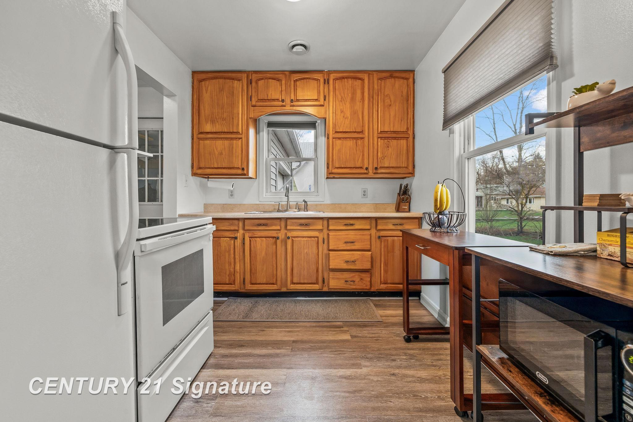 2115 Carolina Street, Midland, MI 48642 — Photo 16