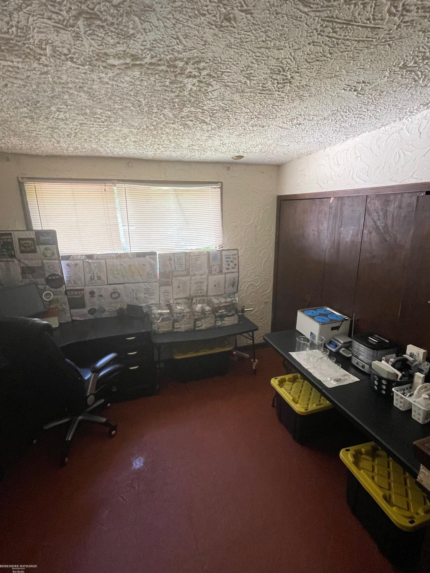 5570 Farmbrook Street, Detroit, MI 48224 — Photo 12