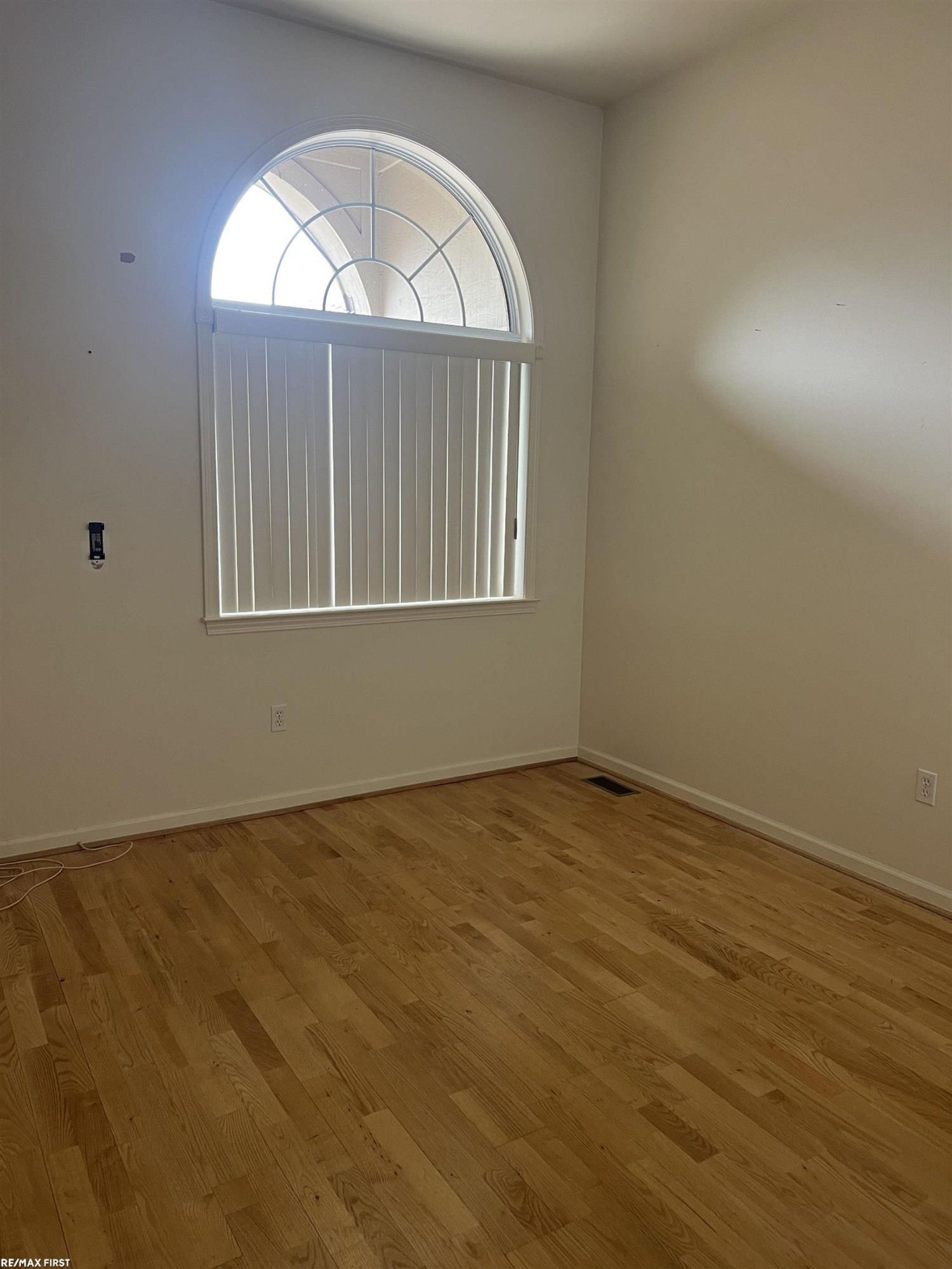 33857 Michigamme Drive, Chesterfield, MI 48047 — Photo 9