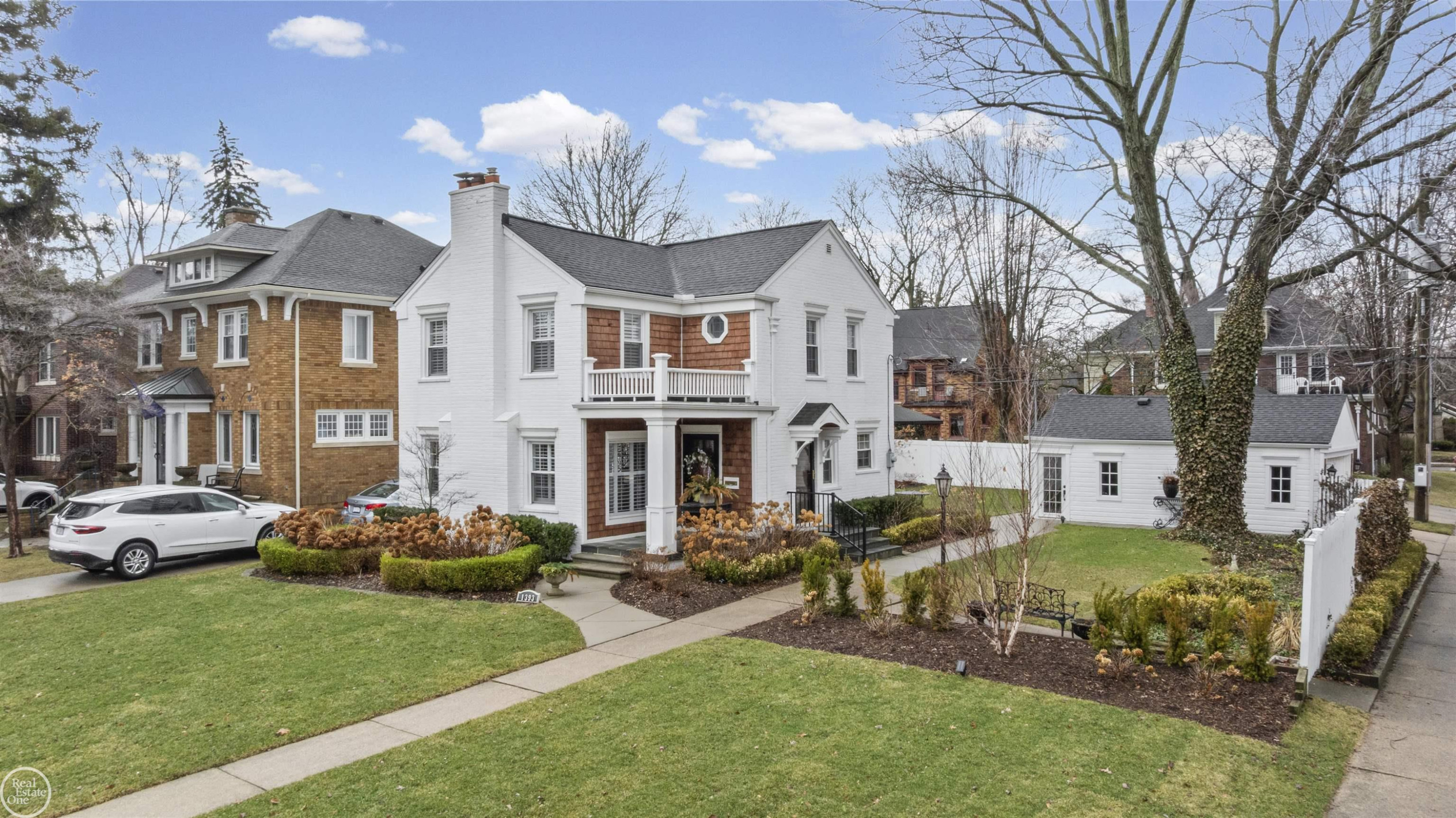 1393 Grayton St Street, Grosse Pointe Park, MI 48230 — Photo 45