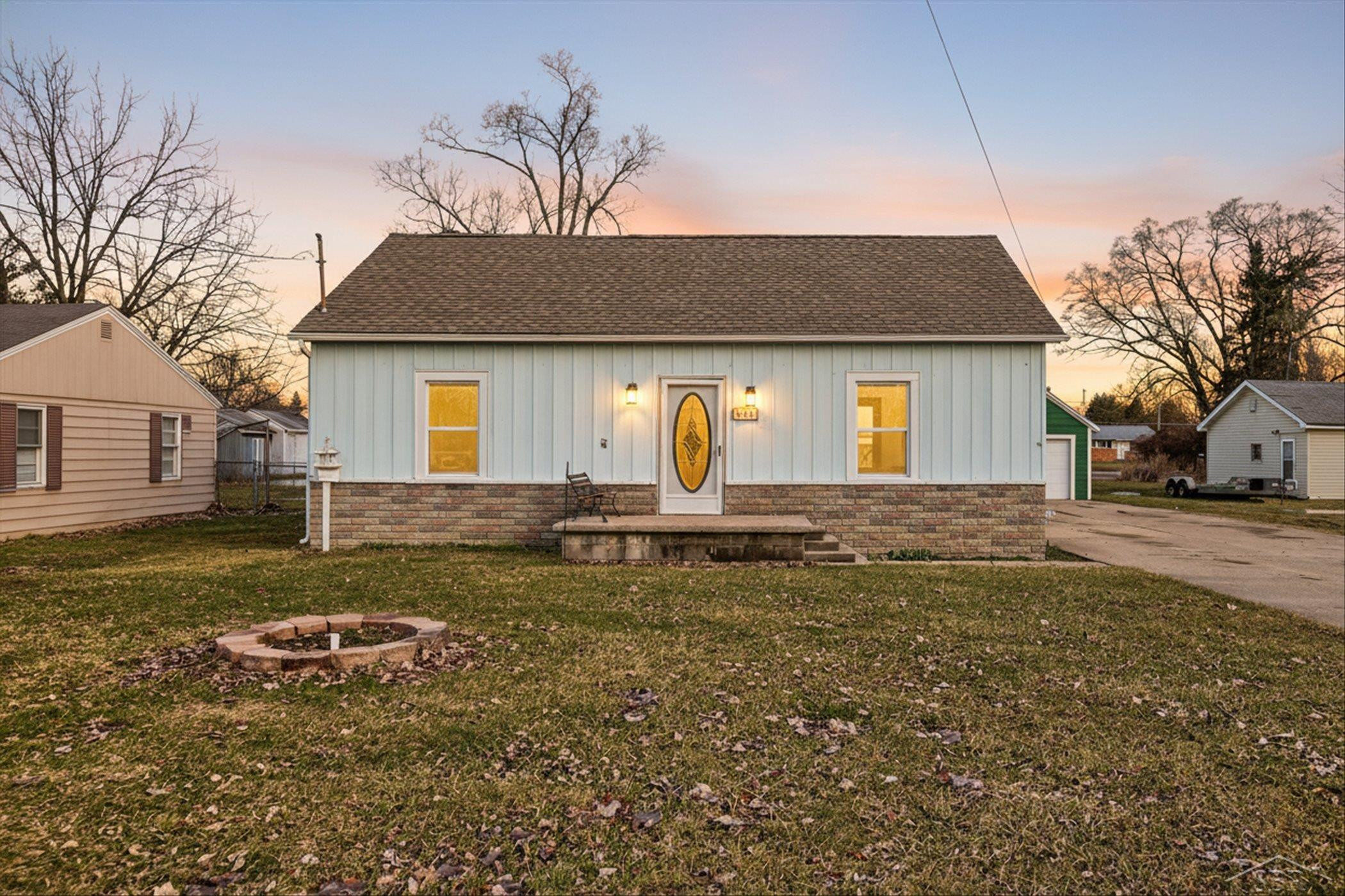 2529 Kansas Avenue, Saginaw, MI 48601 — front exterior