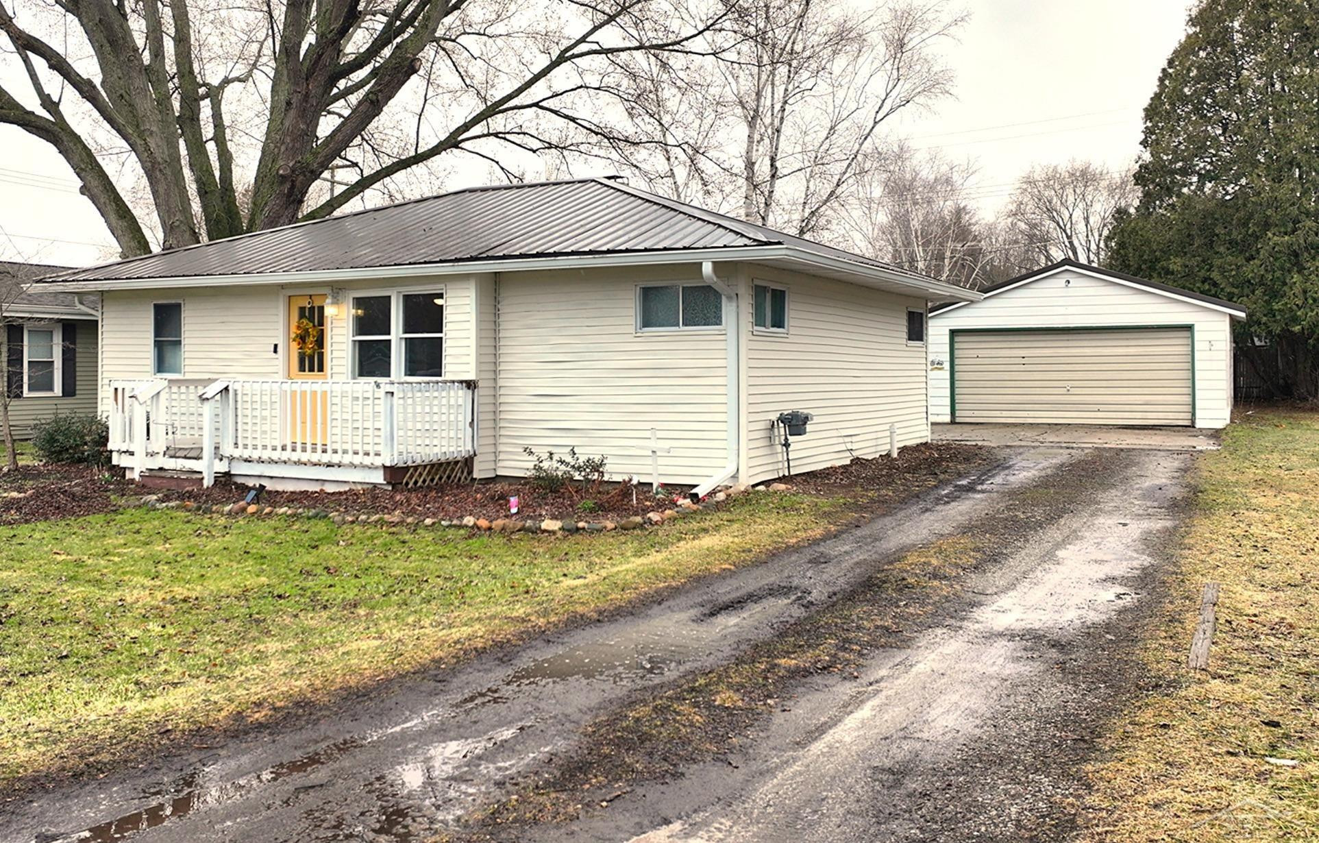 625 Hazel Street, Vassar, MI 48768 — Photo 2