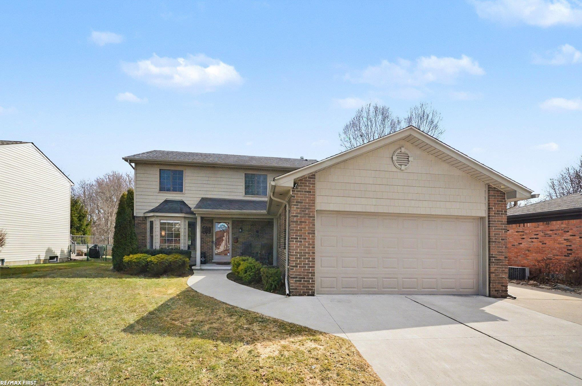 37084 Fox Pointe Drive, New Baltimore, MI 48047 — Photo 3