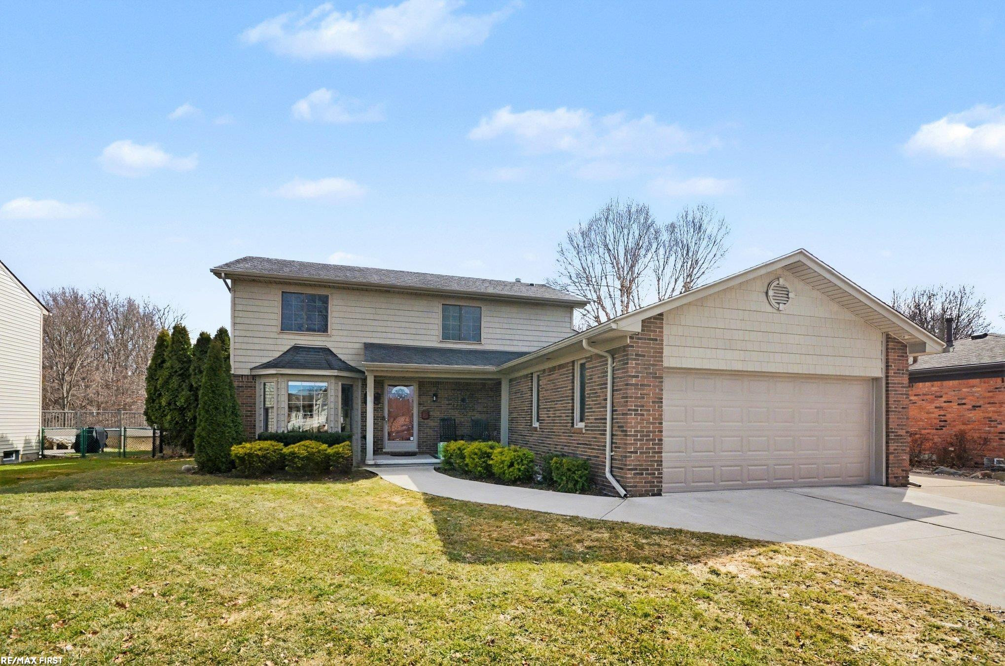 37084 Fox Pointe Drive, New Baltimore, MI 48047 — Photo 4
