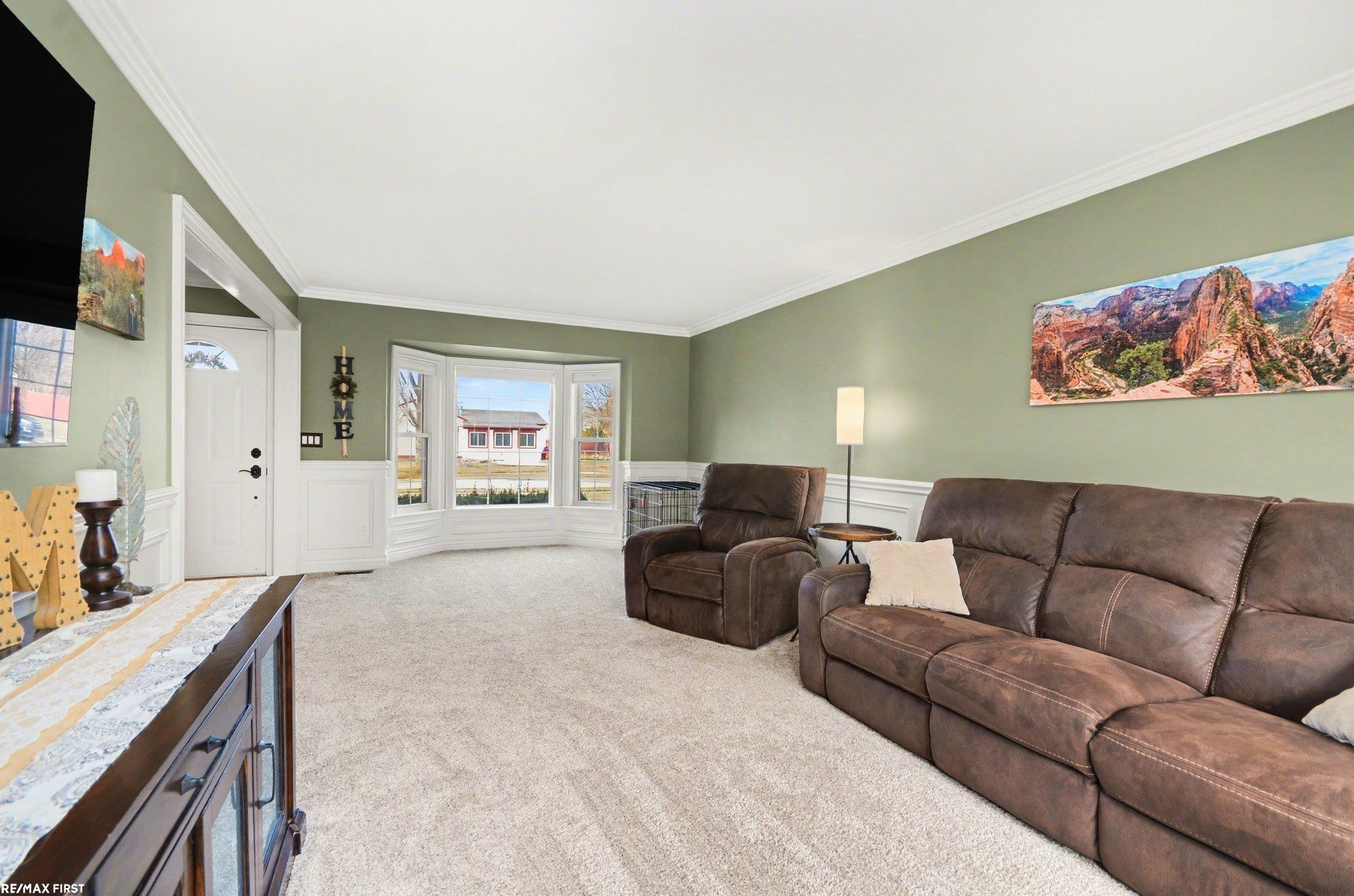 37084 Fox Pointe Drive, New Baltimore, MI 48047 — Photo 6